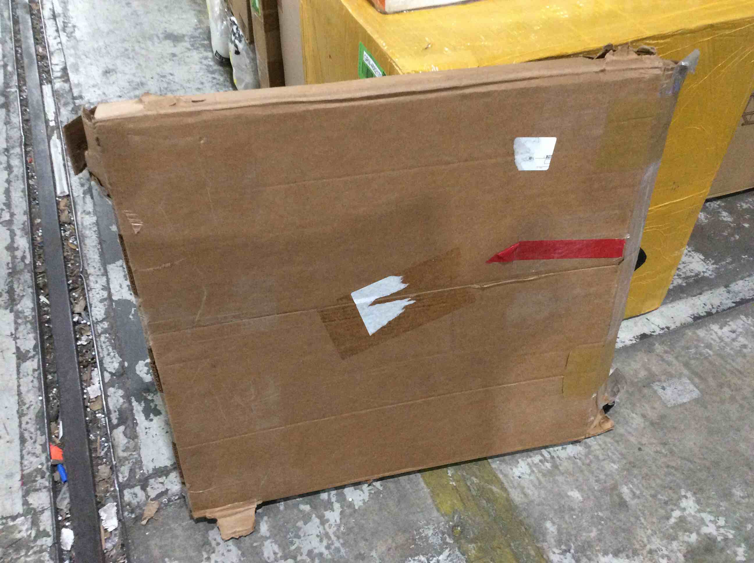 https://s3.amazonaws.com/lotting-images-prod/bidfta/GRN4662175_1700496033326.jpeg