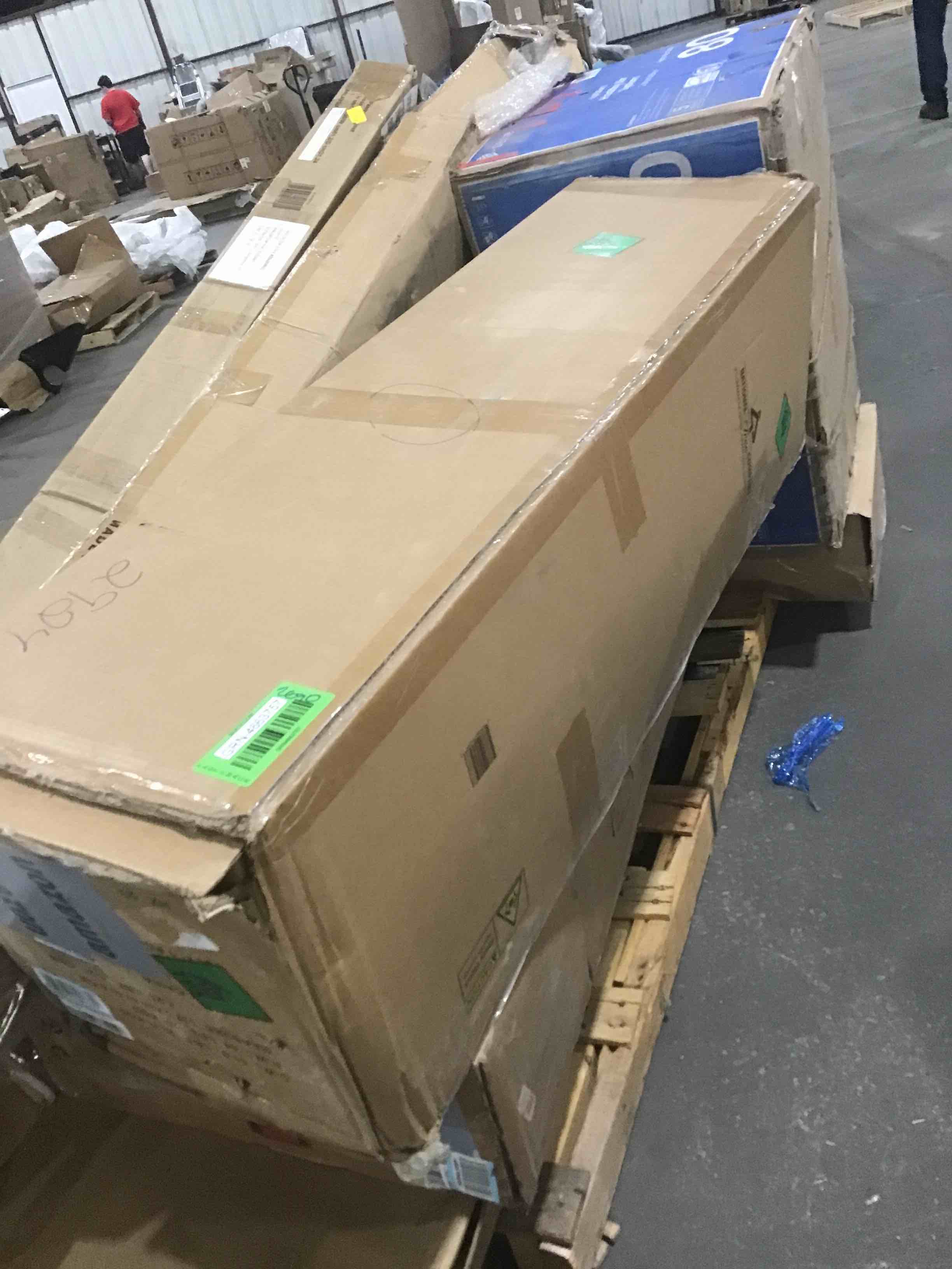 https://s3.amazonaws.com/lotting-images-prod/bidfta/GRN4663757_1699976311148.jpeg