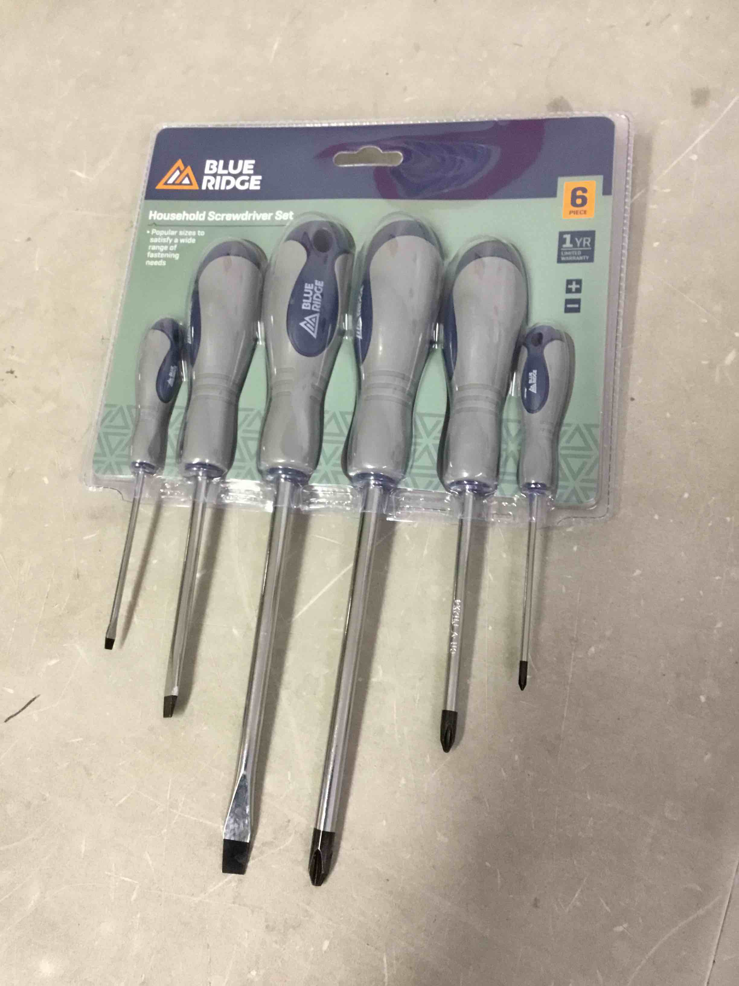 https://s3.amazonaws.com/lotting-images-prod/bidfta/GRN4708057_1689266706998.jpeg