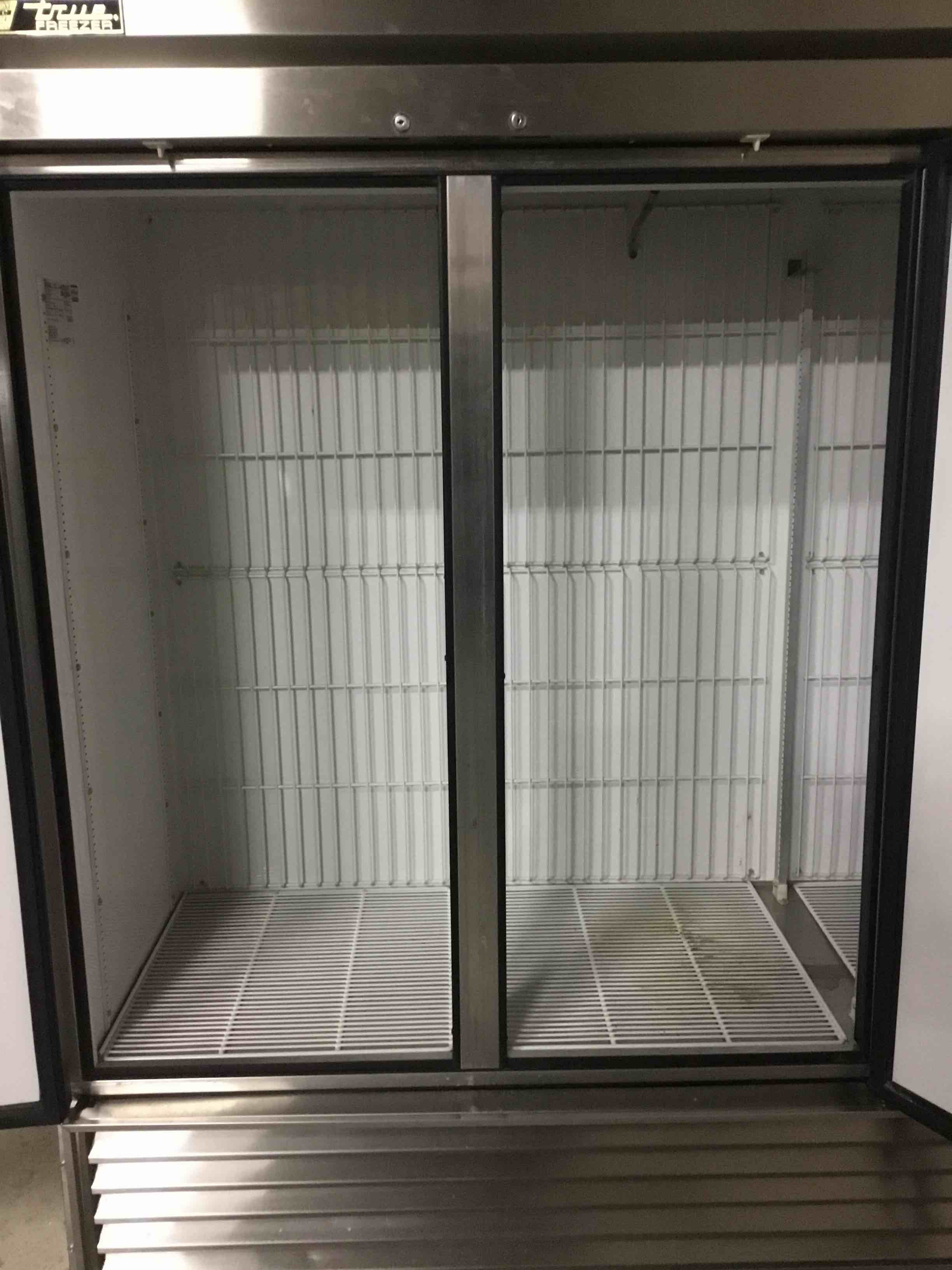 https://s3.amazonaws.com/lotting-images-prod/bidfta/GRN4718923_1705517924069.jpeg