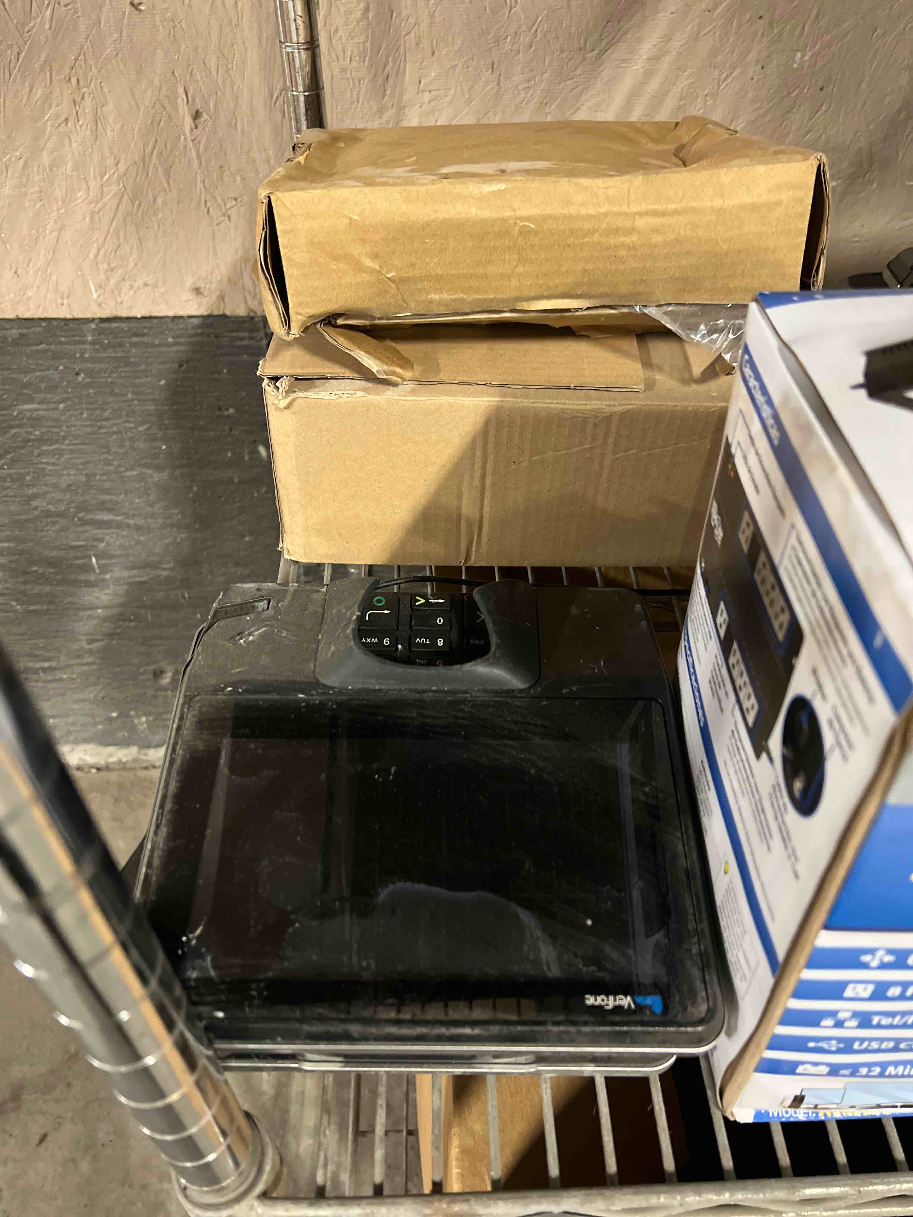 https://s3.amazonaws.com/lotting-images-prod/bidfta/GRN4719397_1736452135732.jpeg