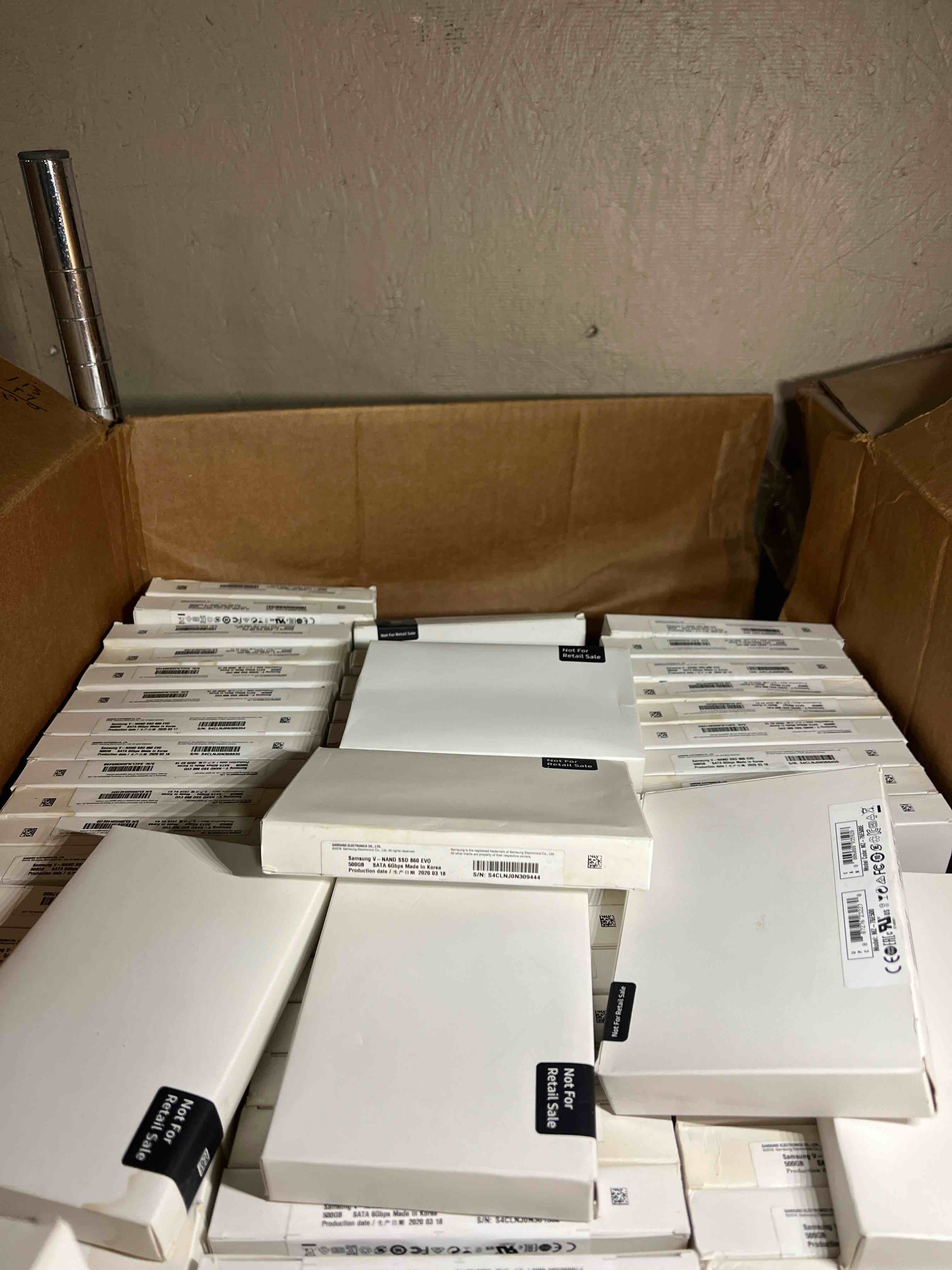 https://s3.amazonaws.com/lotting-images-prod/bidfta/GRN4719397_1736452169040.jpeg