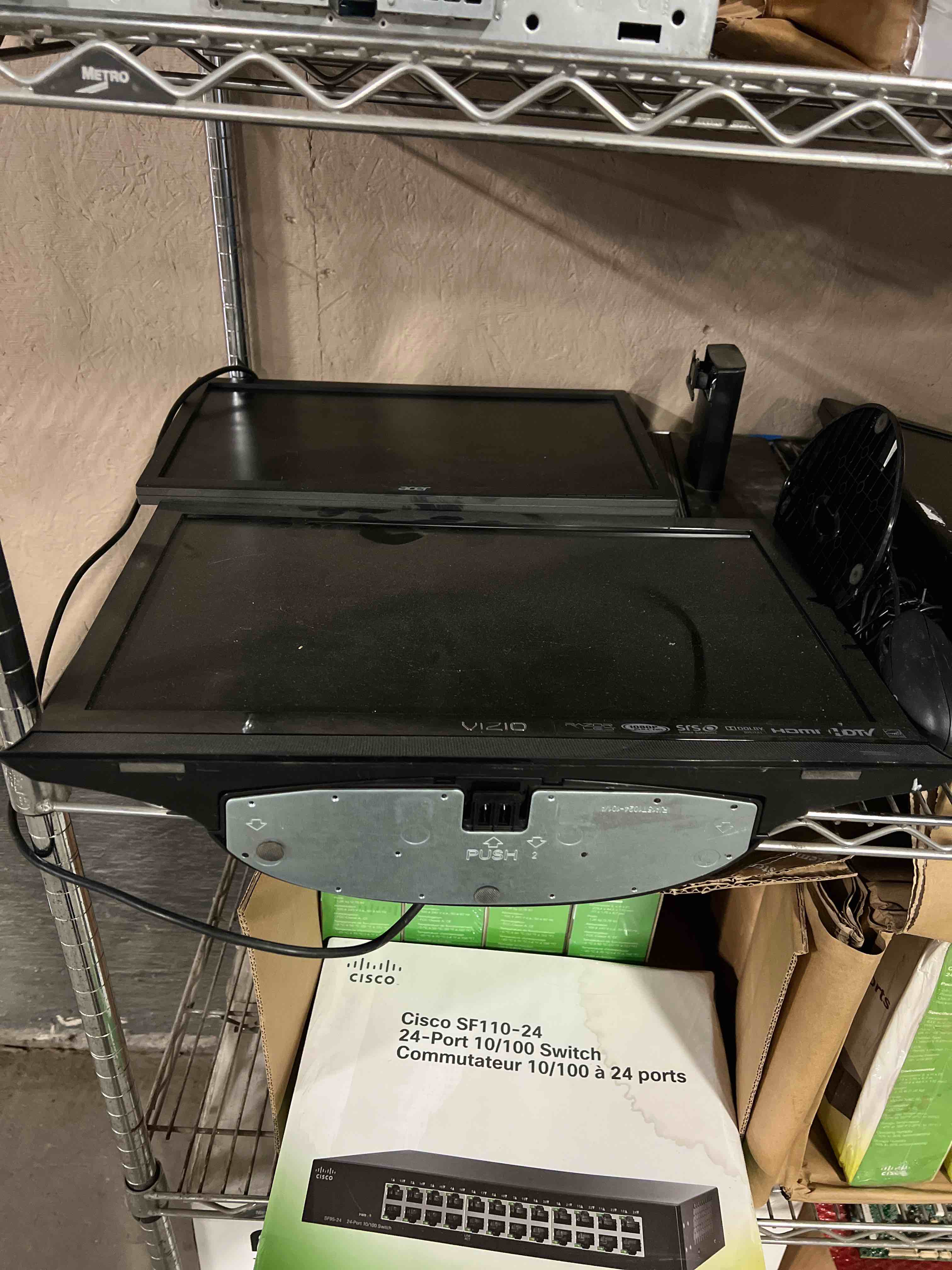 https://s3.amazonaws.com/lotting-images-prod/bidfta/GRN4719398_1736454652826.jpeg
