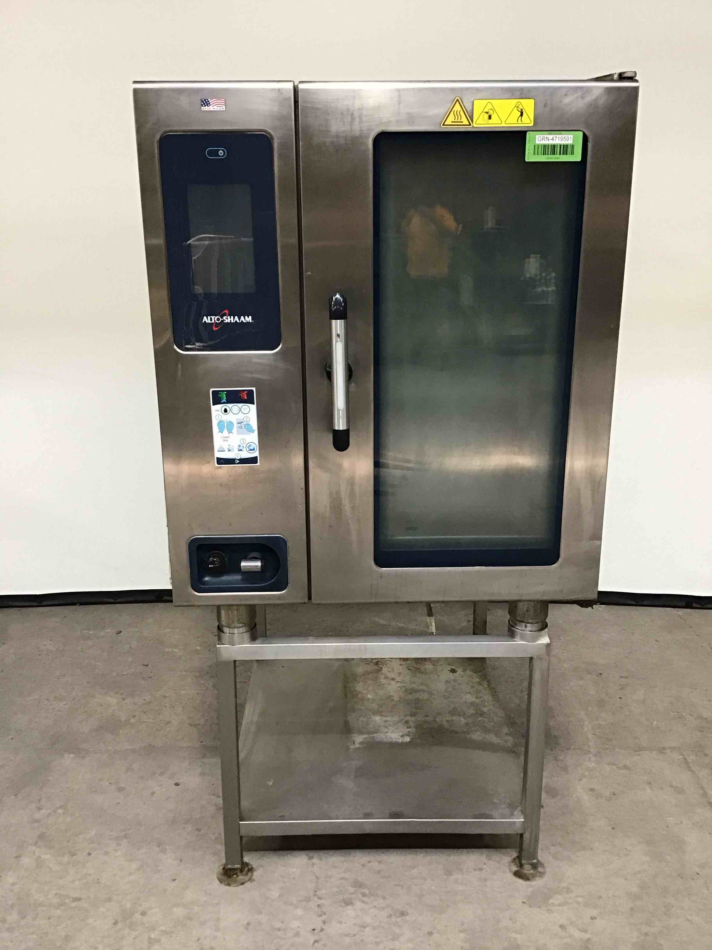 ALTO SHAAM STAINLESS STEEL HALF SIZE COMBI OVEN ON EQUIPMENT STAND