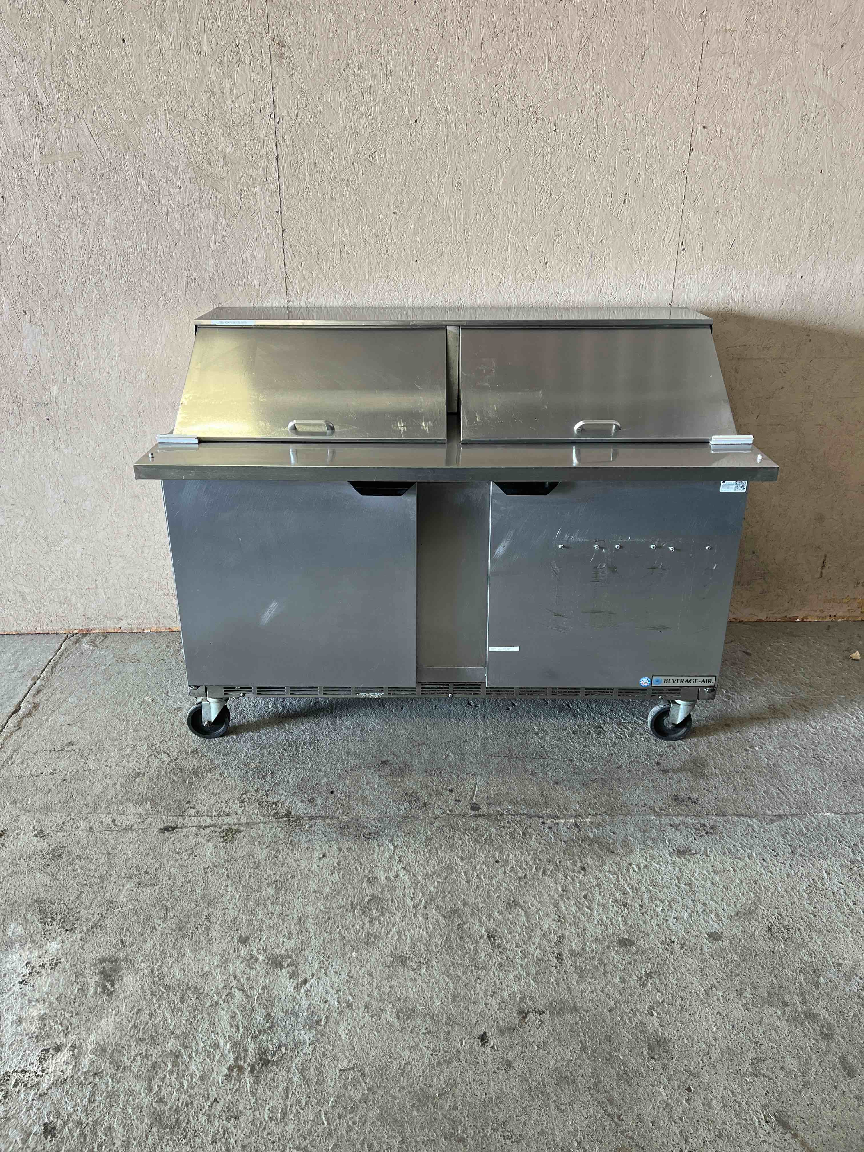 BEVERAGE AIR 60 INCH REFRIGERATED MEGA TOP SANDWICH PREP TABLE ON CASTERS 