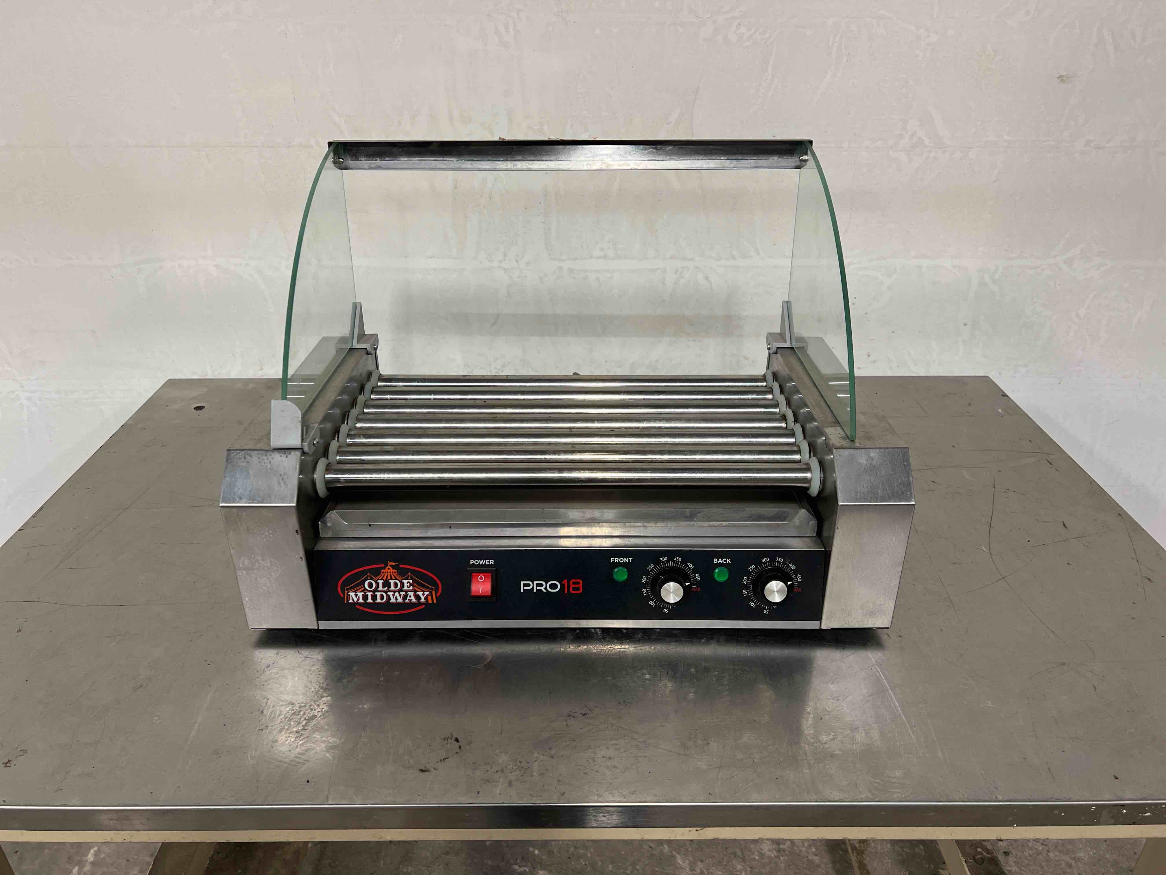 CARNIVAL KING STAINLESS STEEL 18 HOTDOG CAPACITY ROLLER