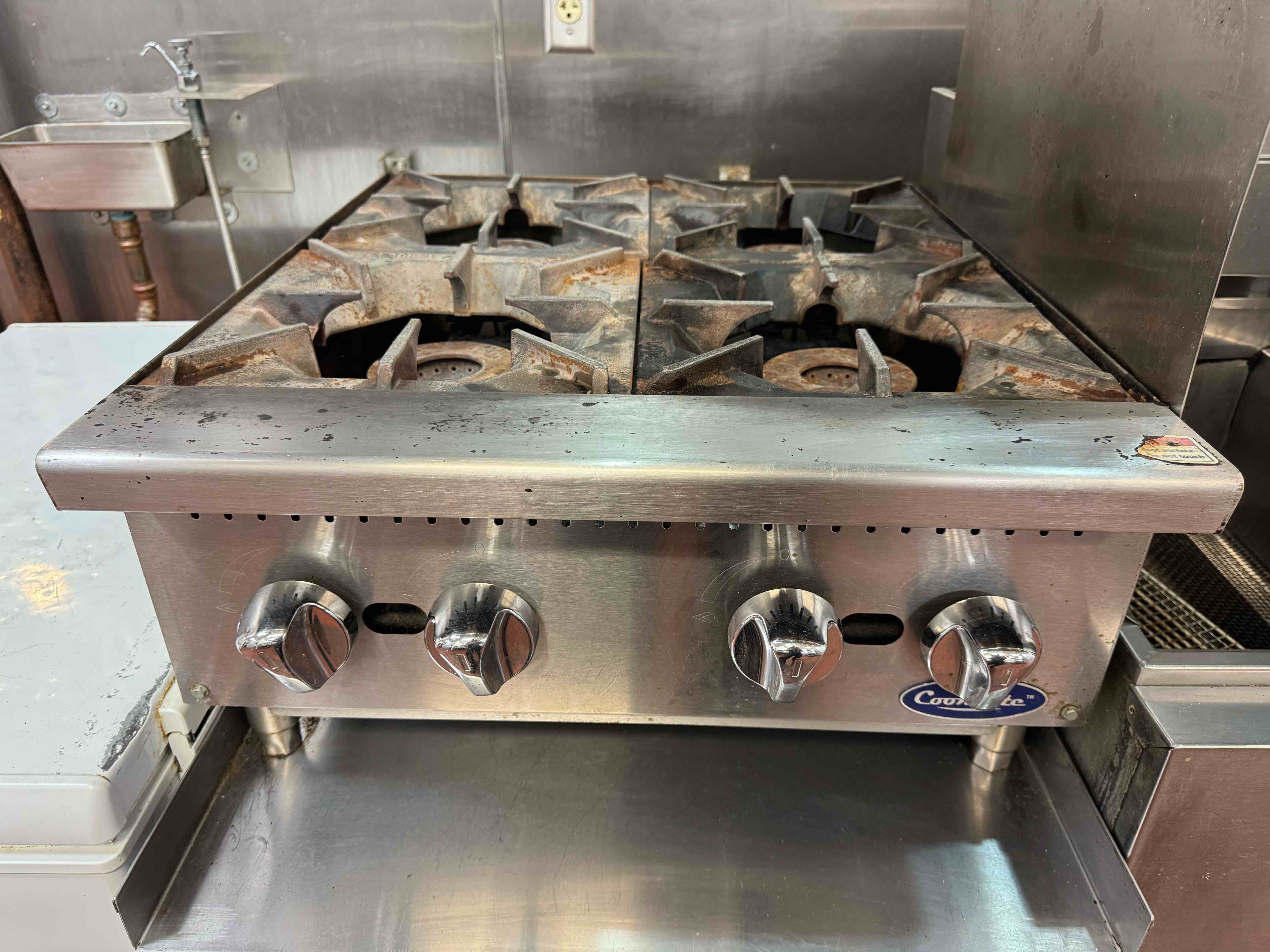 COOK RITE 24 INCH COUNTERTOP FOUR BURNER NATURAL GAS RANGE