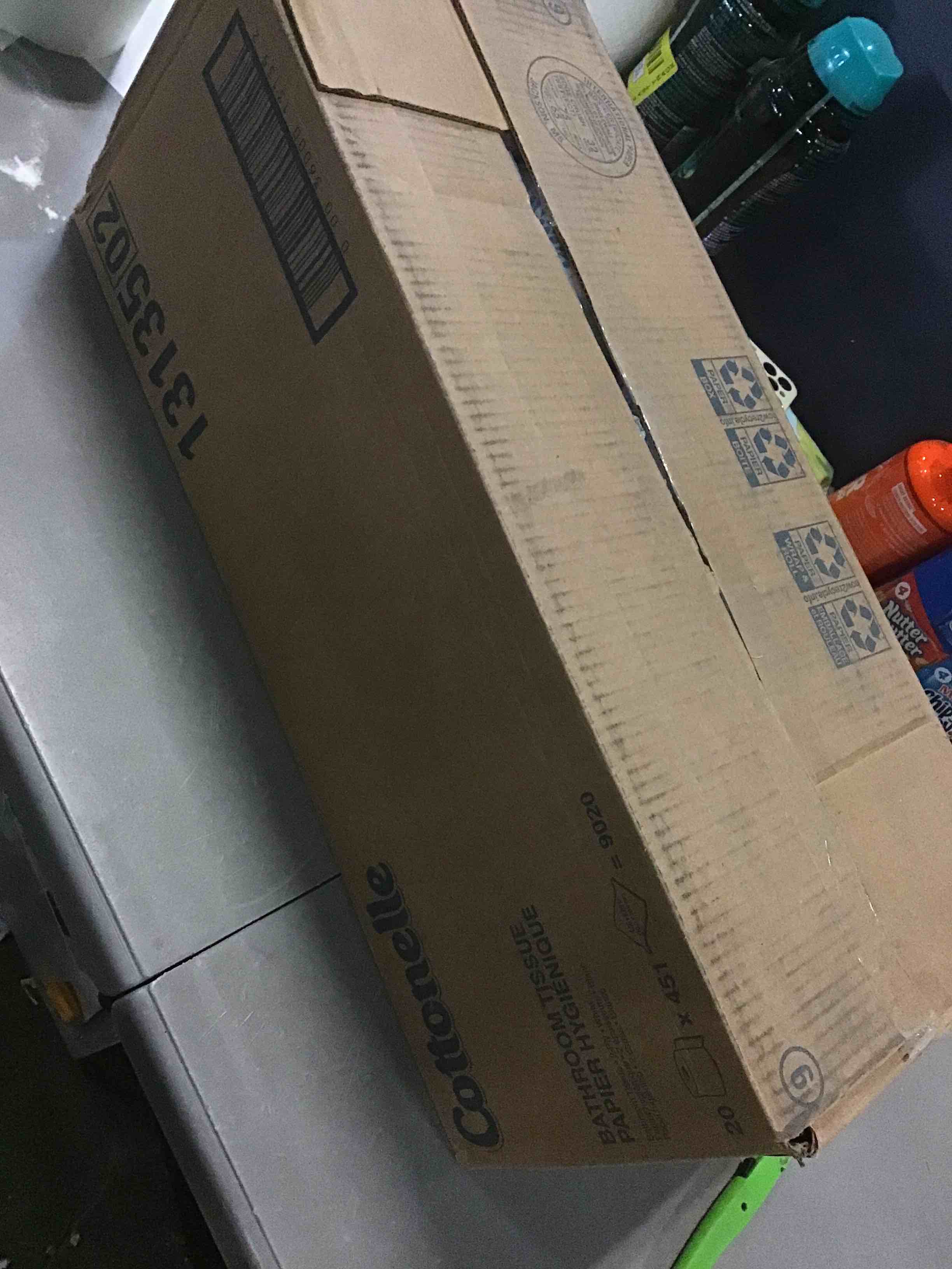 https://s3.amazonaws.com/lotting-images-prod/bidfta/GRN4737293_1680528645866.jpeg