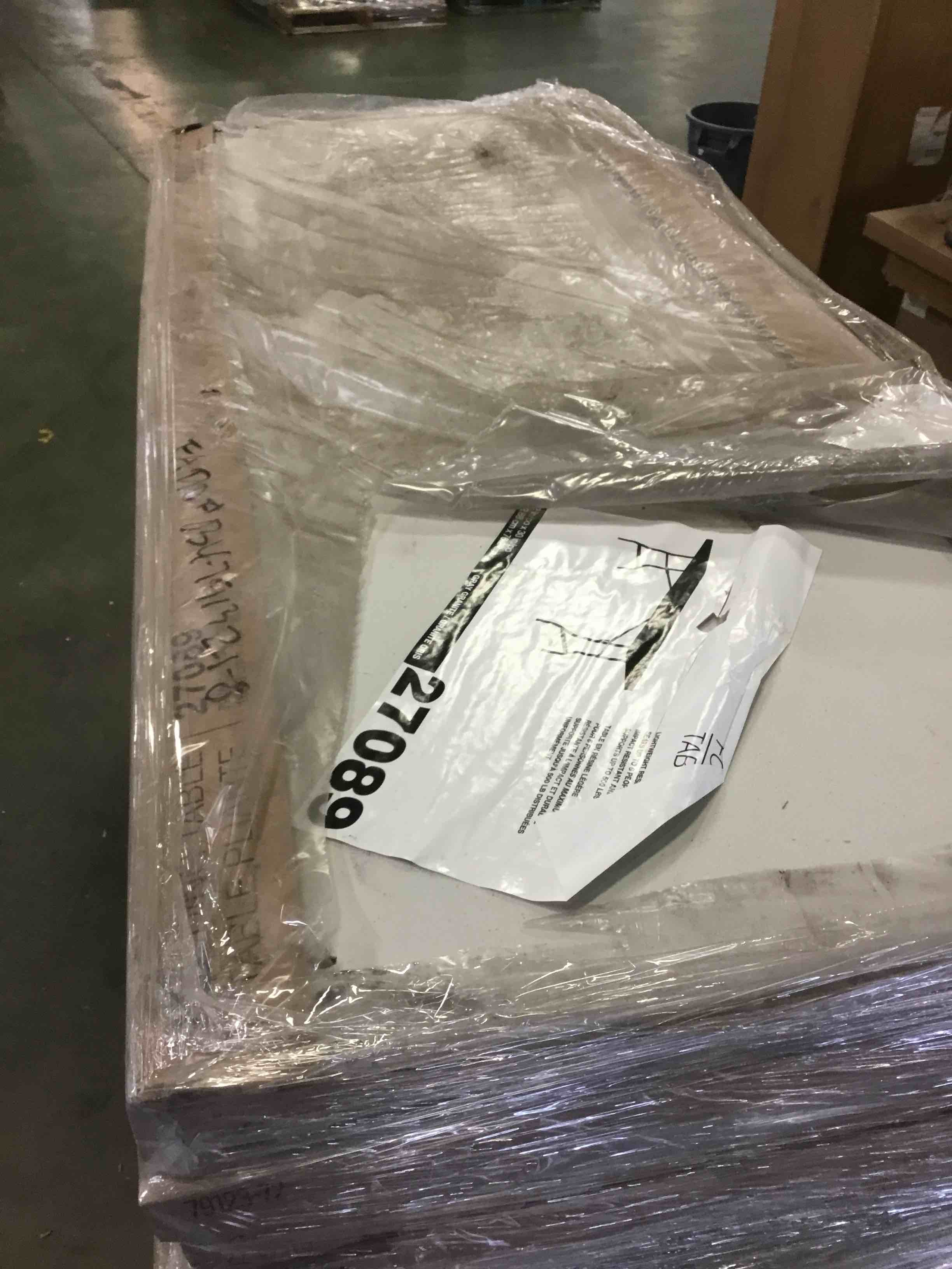 https://s3.amazonaws.com/lotting-images-prod/bidfta/GRN4768164_1685025311528.jpeg