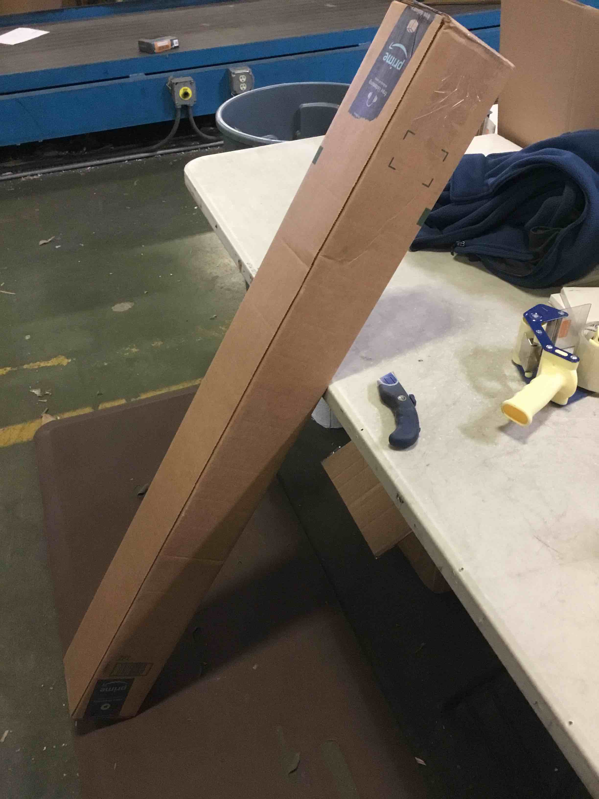 https://s3.amazonaws.com/lotting-images-prod/bidfta/GRN4768213_1685037435121.jpeg