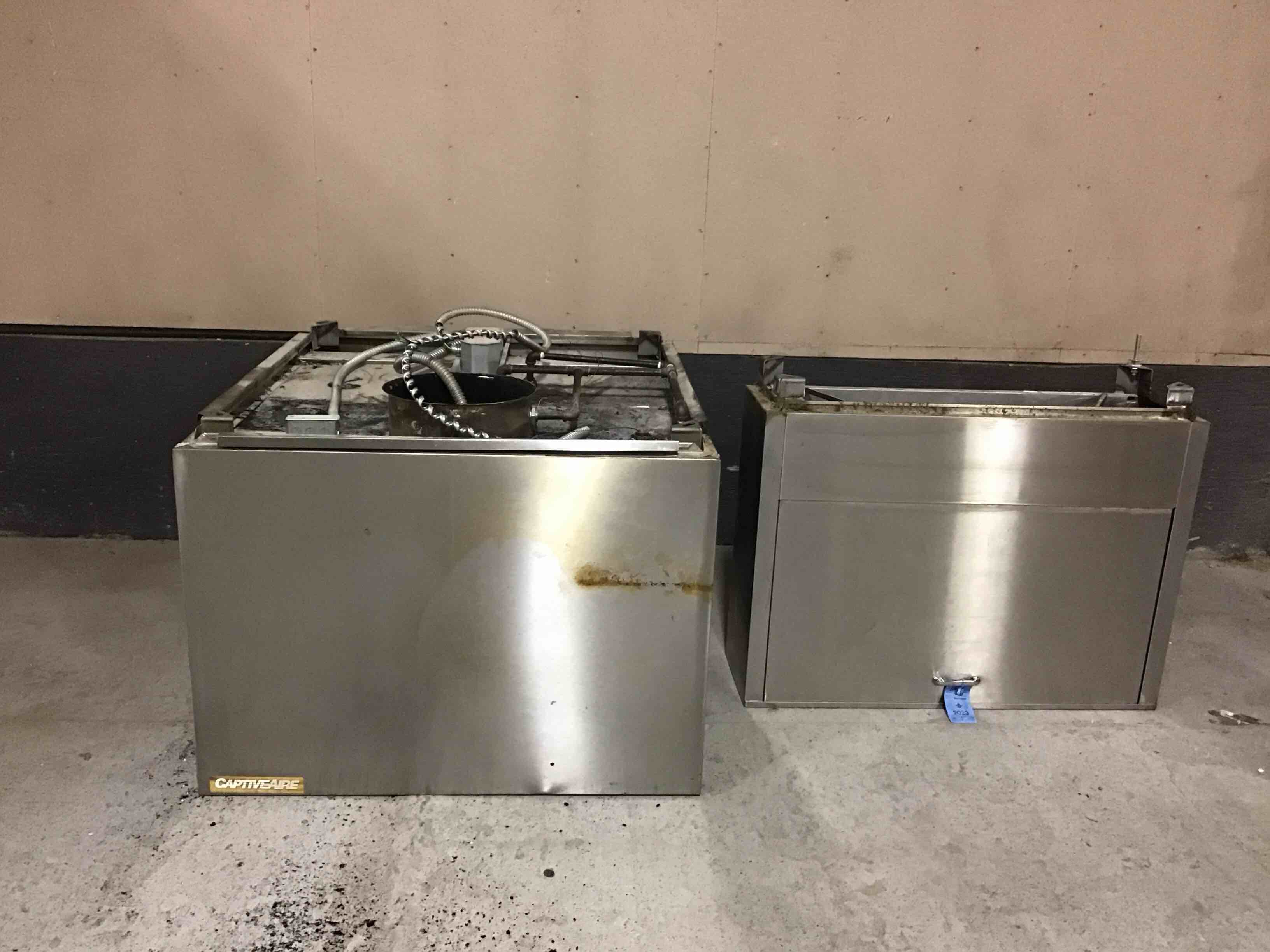 CAPTIVEAIRE STAINLESS STEEL EXHAUST HOOD