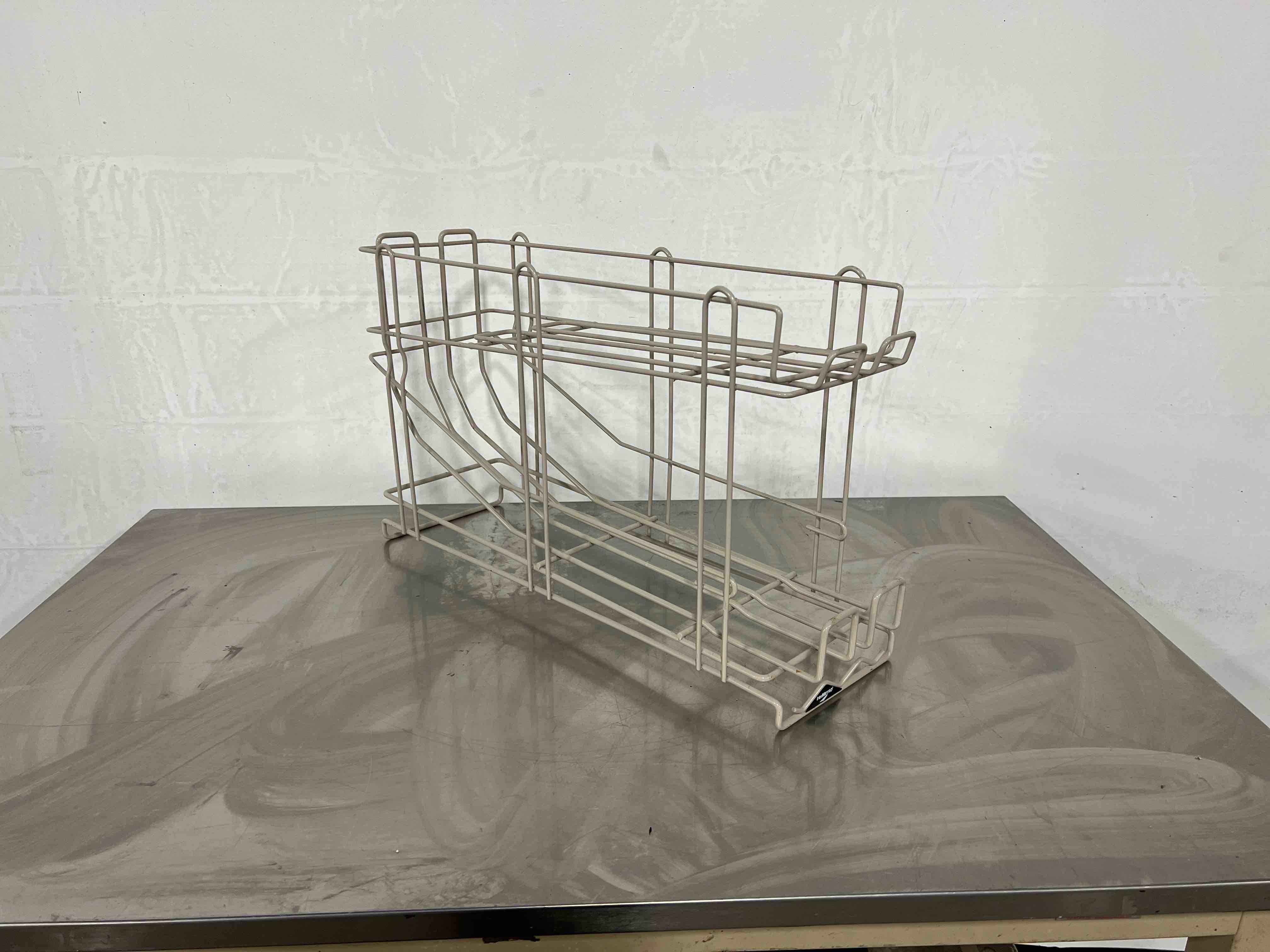 METRO CAN RACK FOR WIRE SHELVING