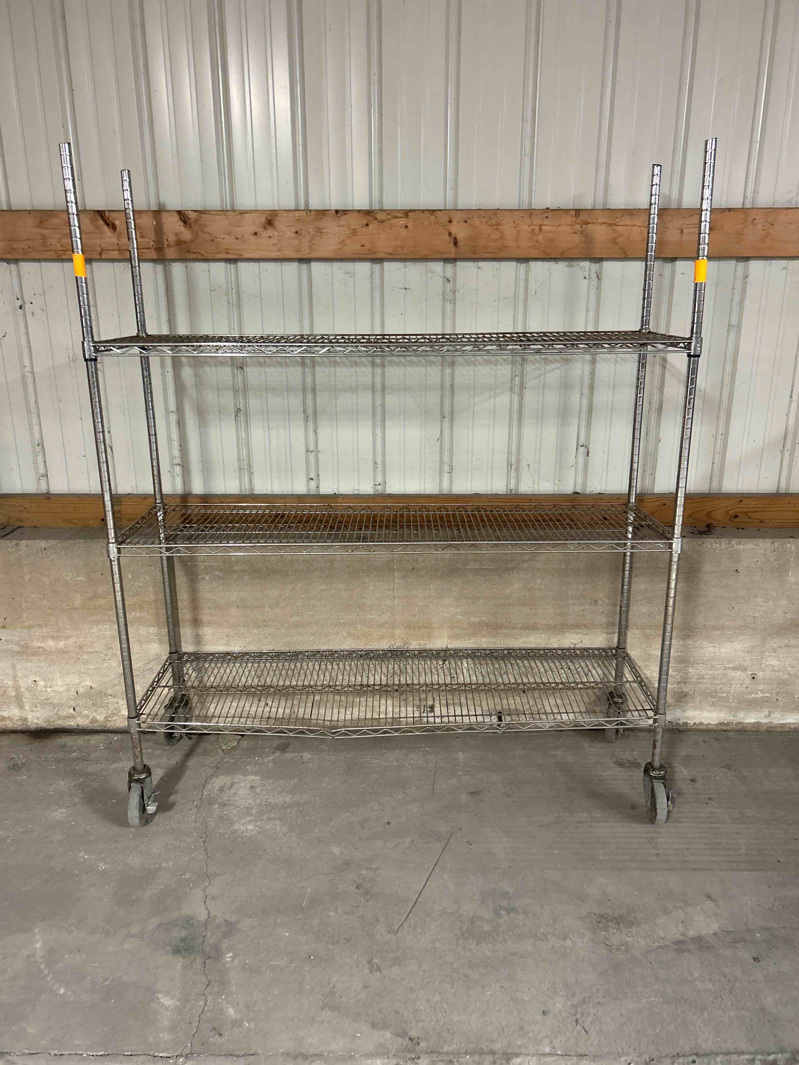 60x18x70 INCH 3 TIER CHROME RACK ON CASTERS