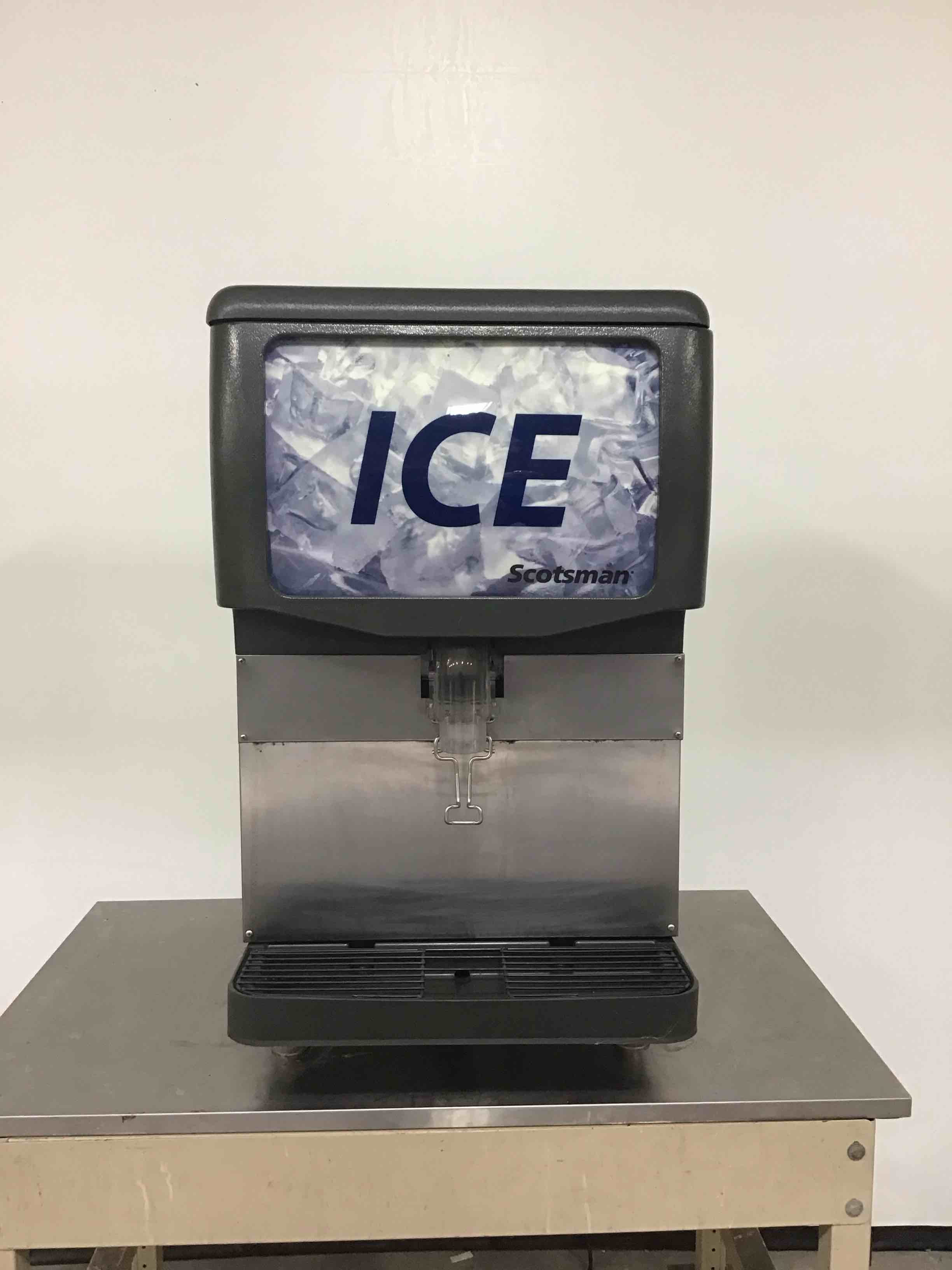 SCOTSMAN 150 LB CAPACITY ICE DISPENSER