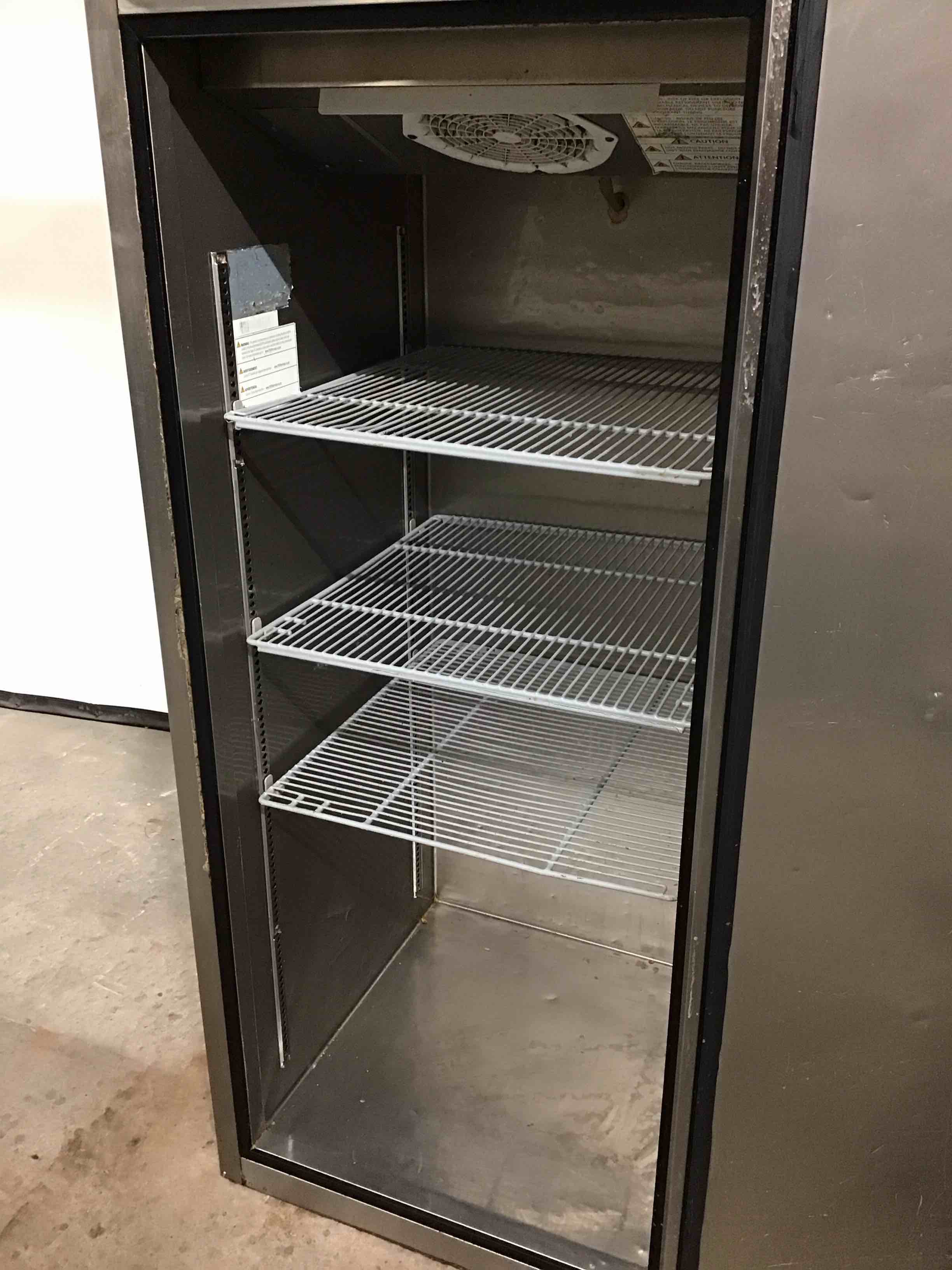 TURBO AIR SINGLE DOOR STAINLESS STEEL REACH IN REFRIGERATOR