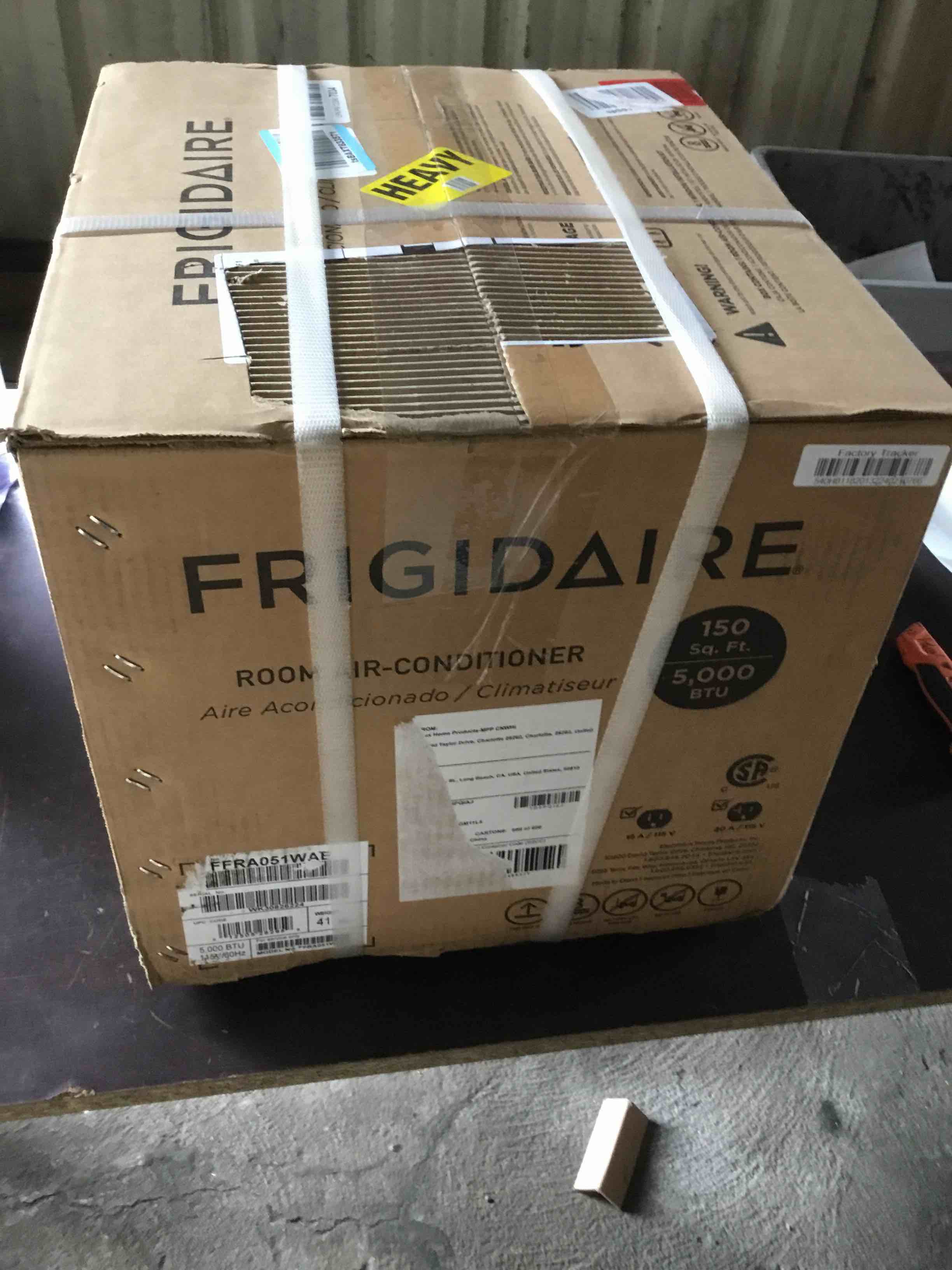 https://s3.amazonaws.com/lotting-images-prod/bidfta/GRN4779812_1694538514707.jpeg