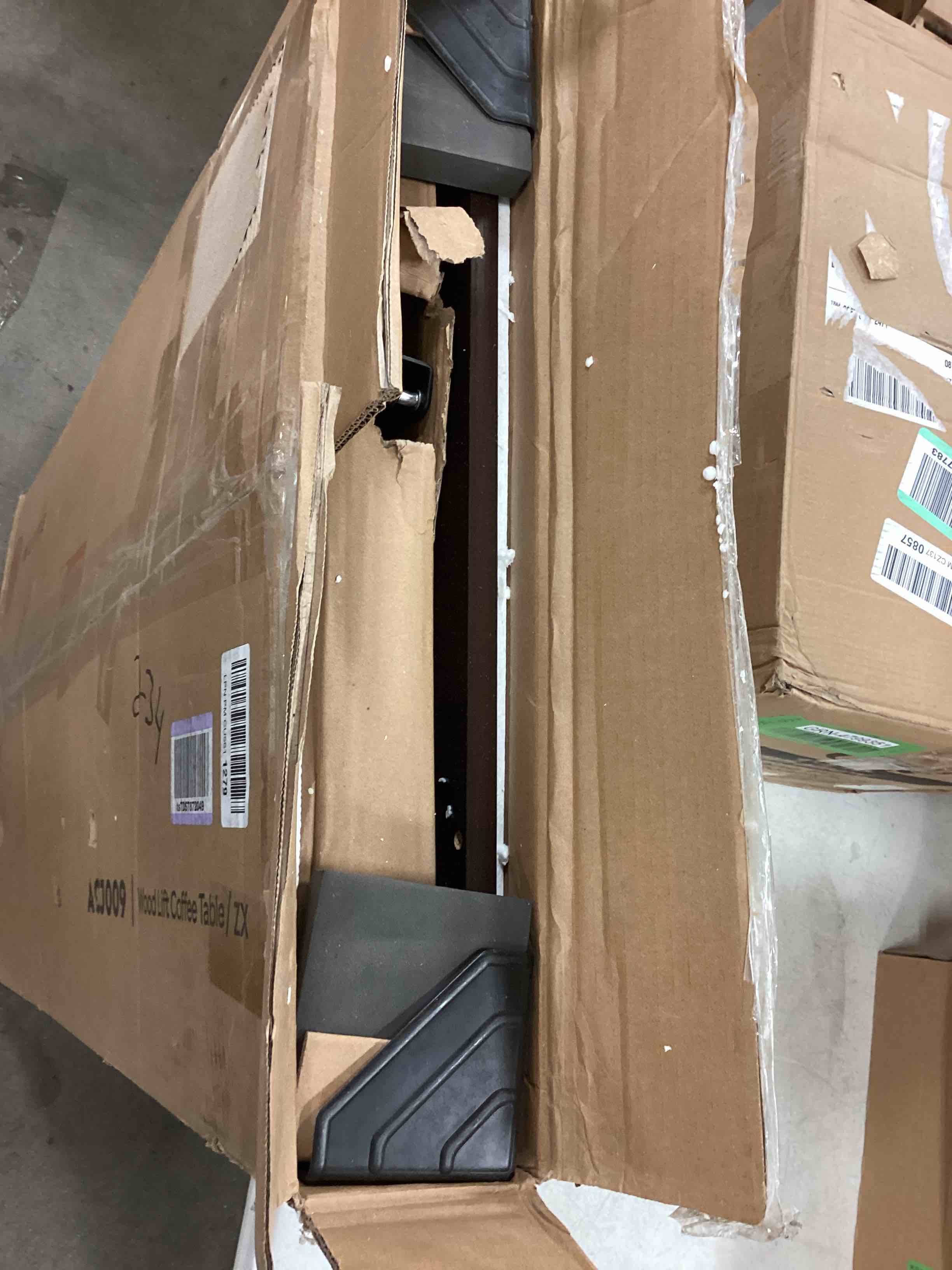 https://s3.amazonaws.com/lotting-images-prod/bidfta/GRN4799352_1693314262000.jpeg