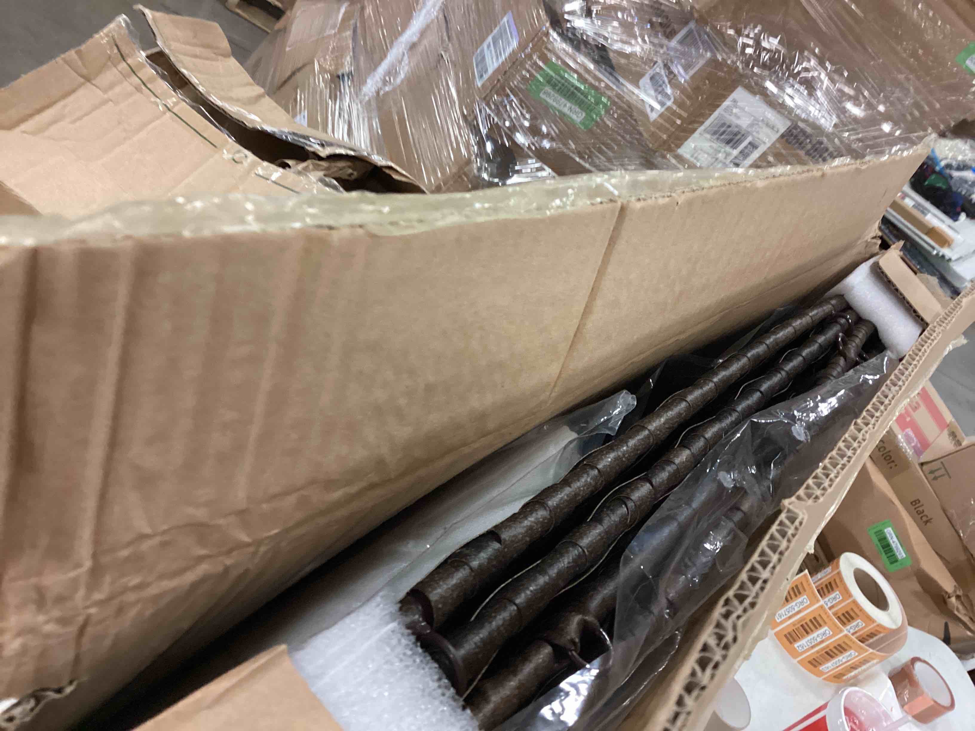 https://s3.amazonaws.com/lotting-images-prod/bidfta/GRN4799356_1693315724092.jpeg