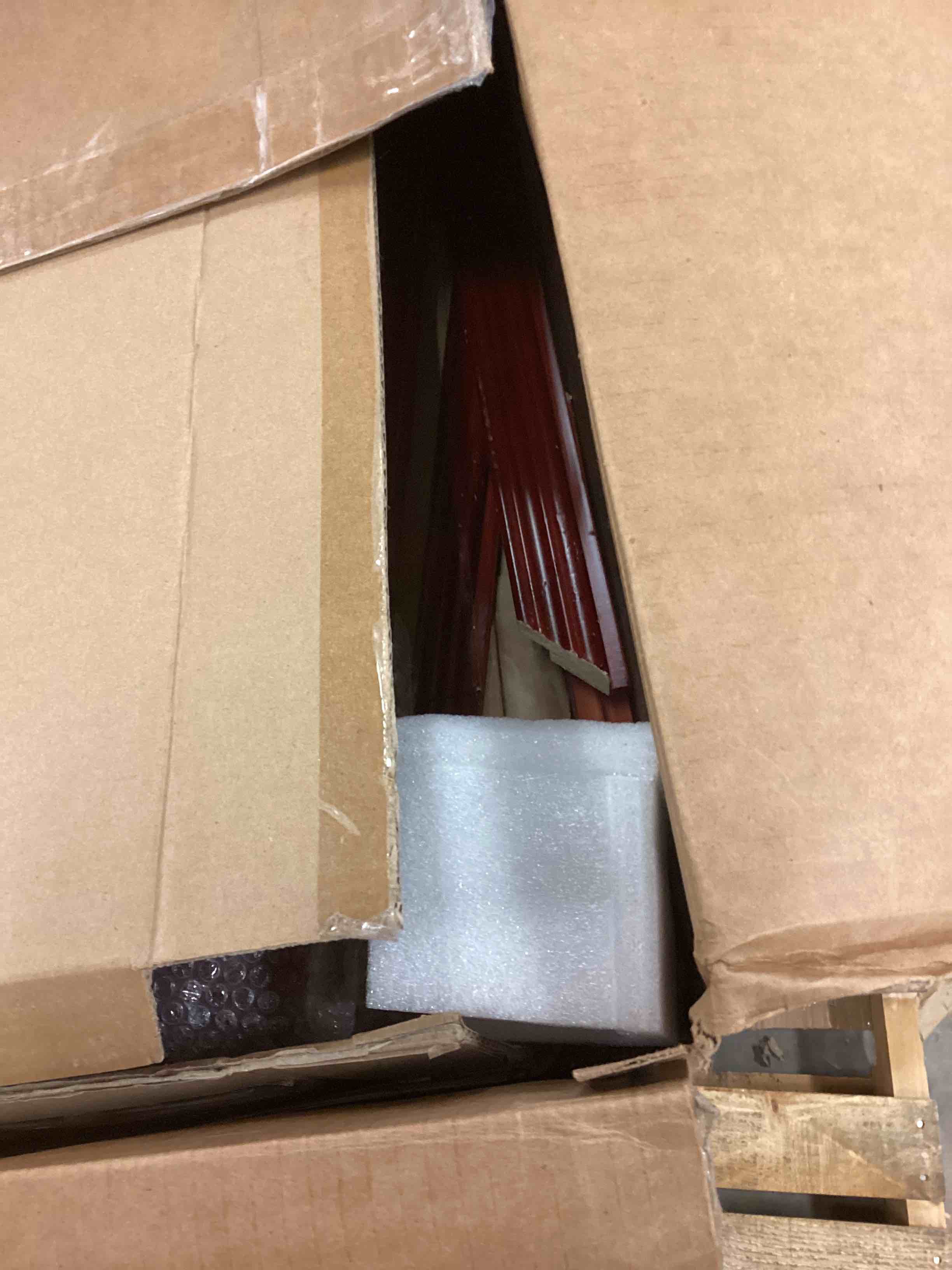 https://s3.amazonaws.com/lotting-images-prod/bidfta/GRN4800177_1694616160697.jpeg