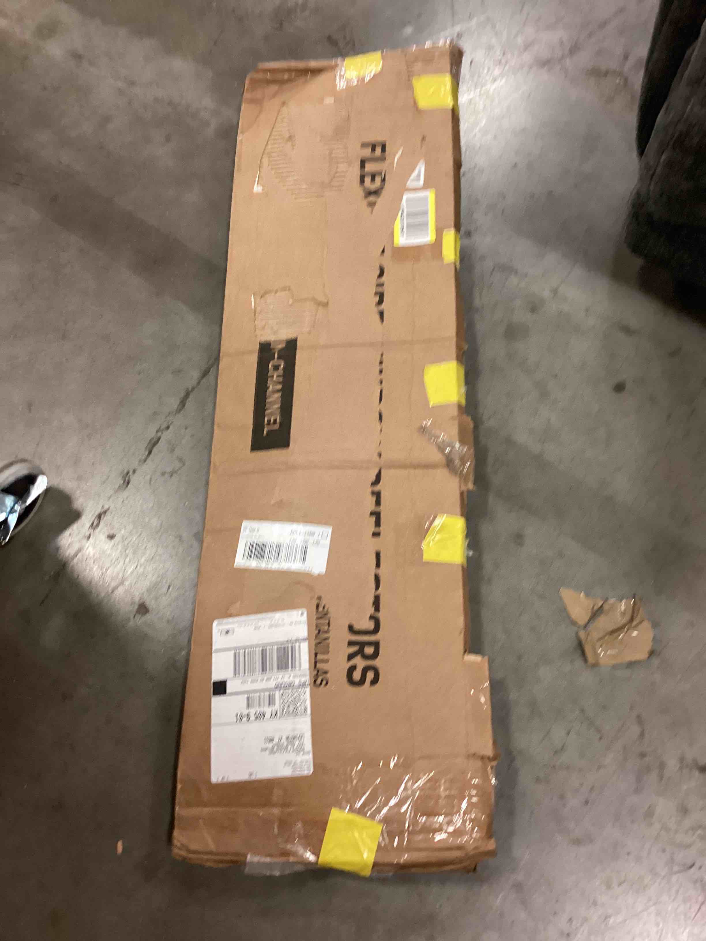 https://s3.amazonaws.com/lotting-images-prod/bidfta/GRN4800416_1695301649023.jpeg