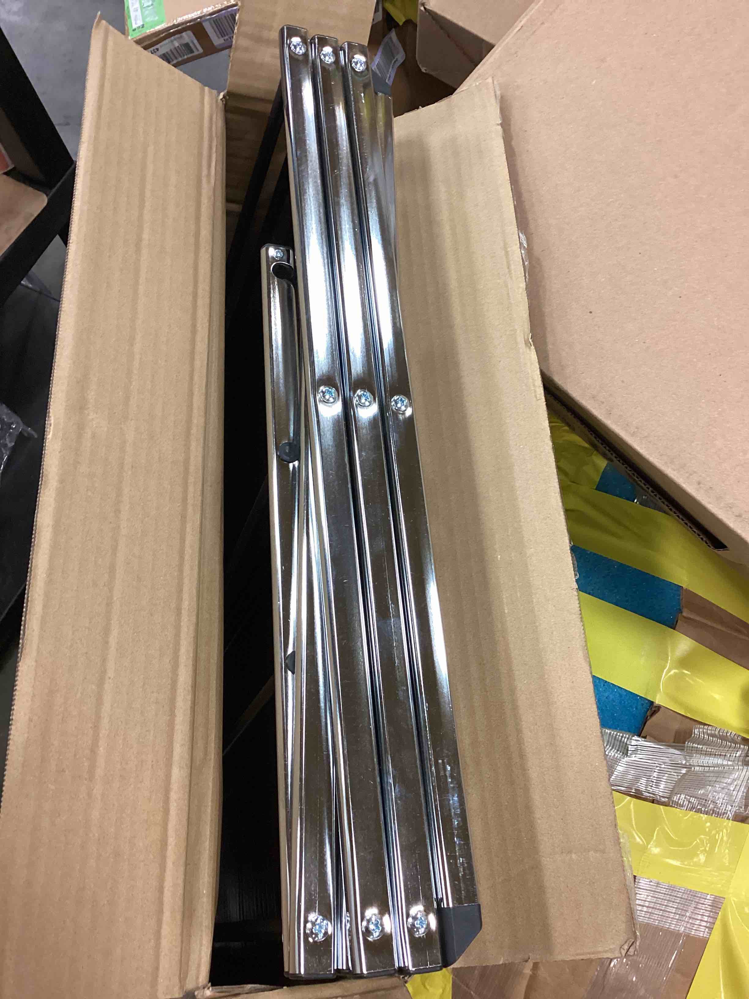 https://s3.amazonaws.com/lotting-images-prod/bidfta/GRN4800430_1695307741545.jpeg