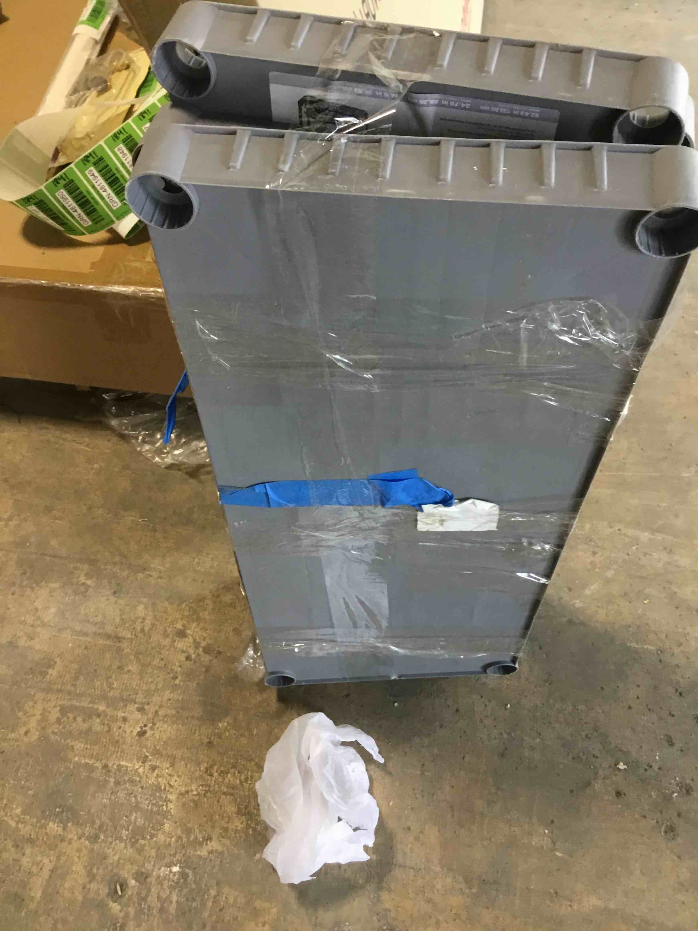 https://s3.amazonaws.com/lotting-images-prod/bidfta/GRN4811955_1686251586371.jpeg