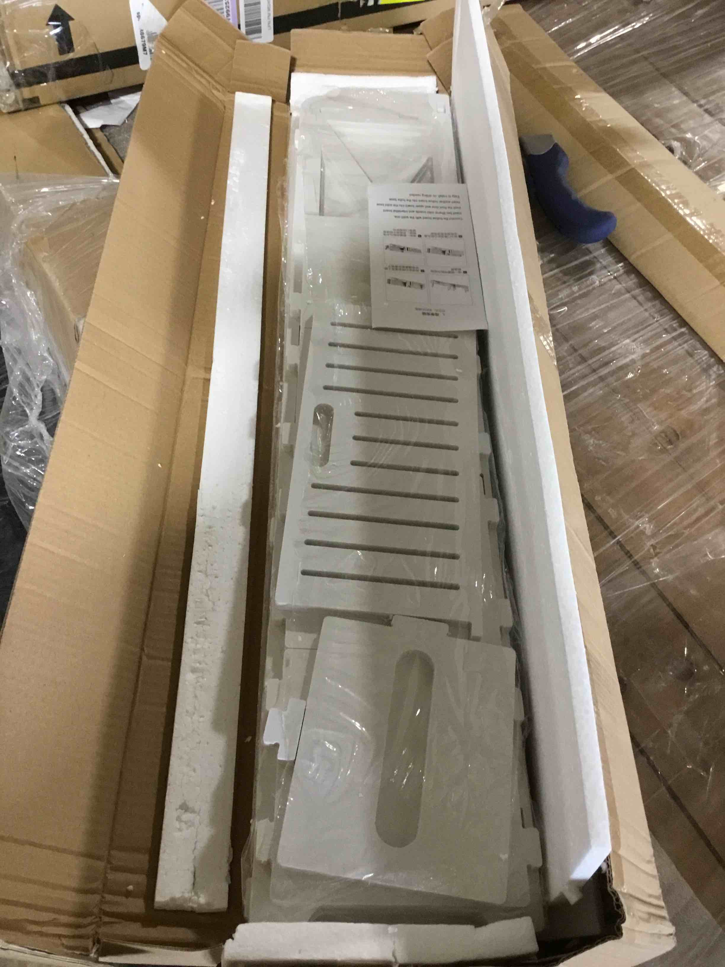 https://s3.amazonaws.com/lotting-images-prod/bidfta/GRN4811975_1686754986575.jpeg