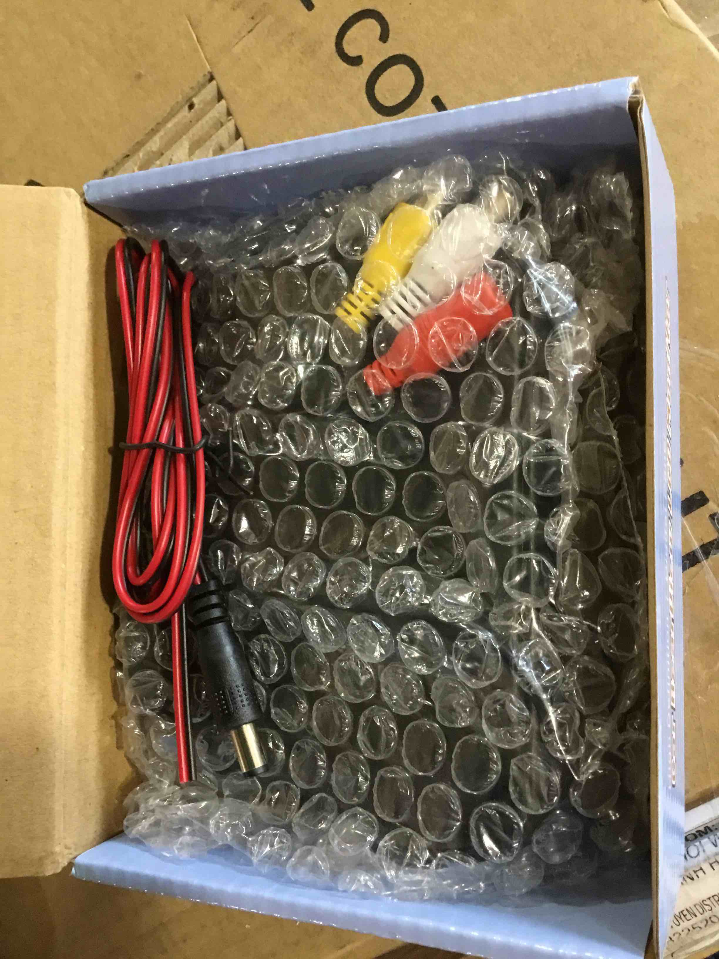 https://s3.amazonaws.com/lotting-images-prod/bidfta/GRN4812016_1686773296182.jpeg