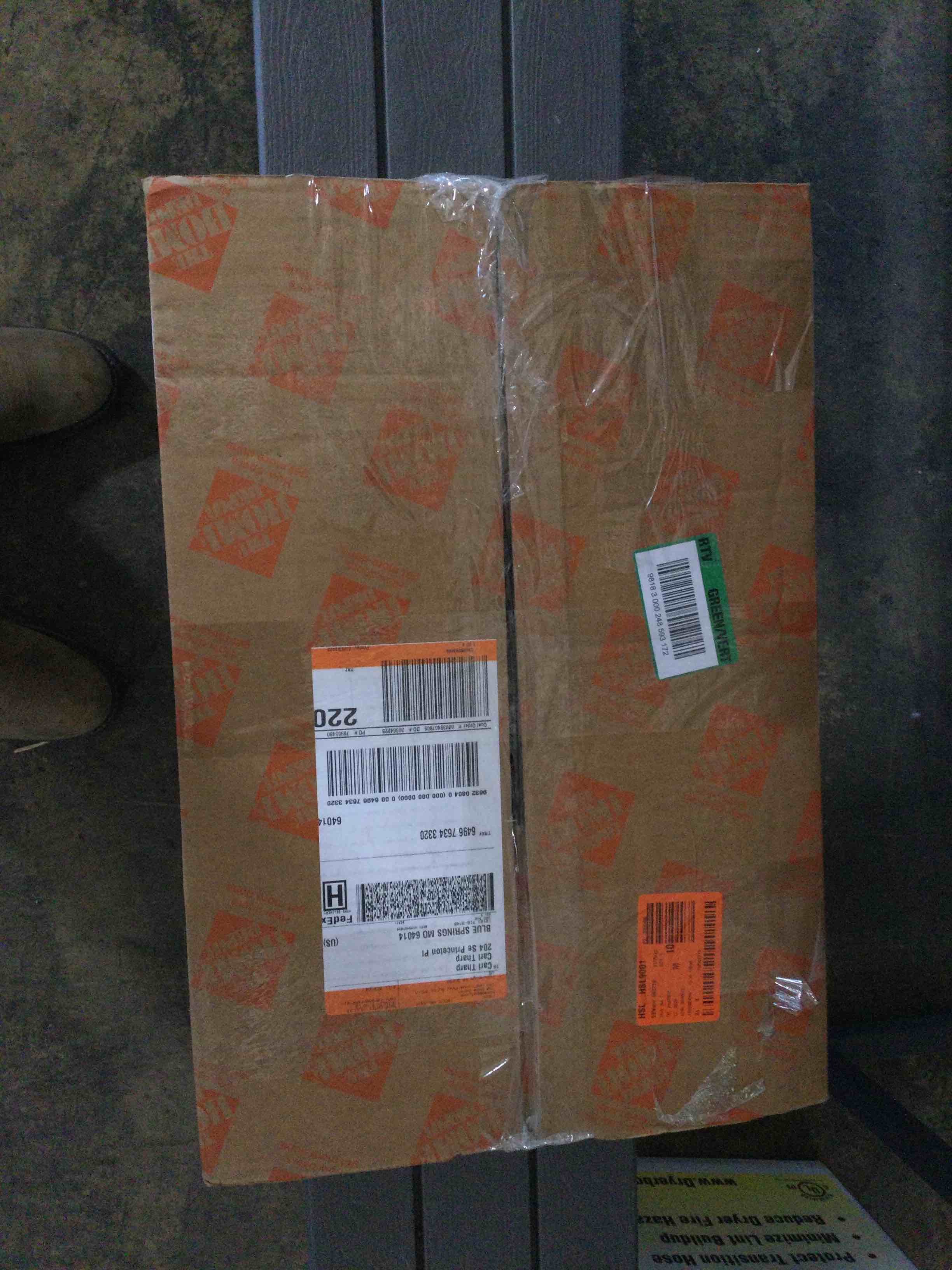 https://s3.amazonaws.com/lotting-images-prod/bidfta/GRN4812260_1691161380197.jpeg