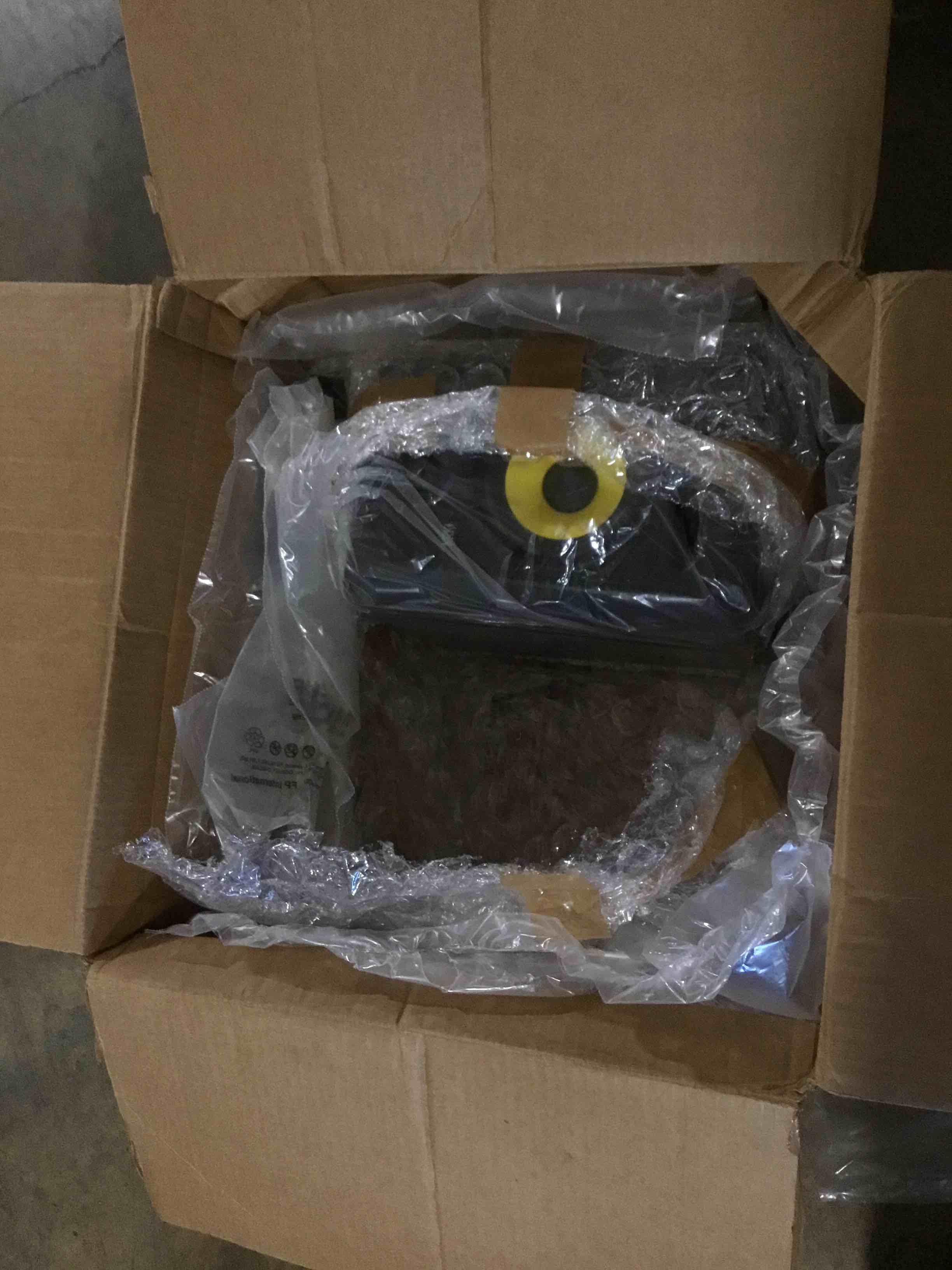 https://s3.amazonaws.com/lotting-images-prod/bidfta/GRN4818487_1693591816342.jpeg