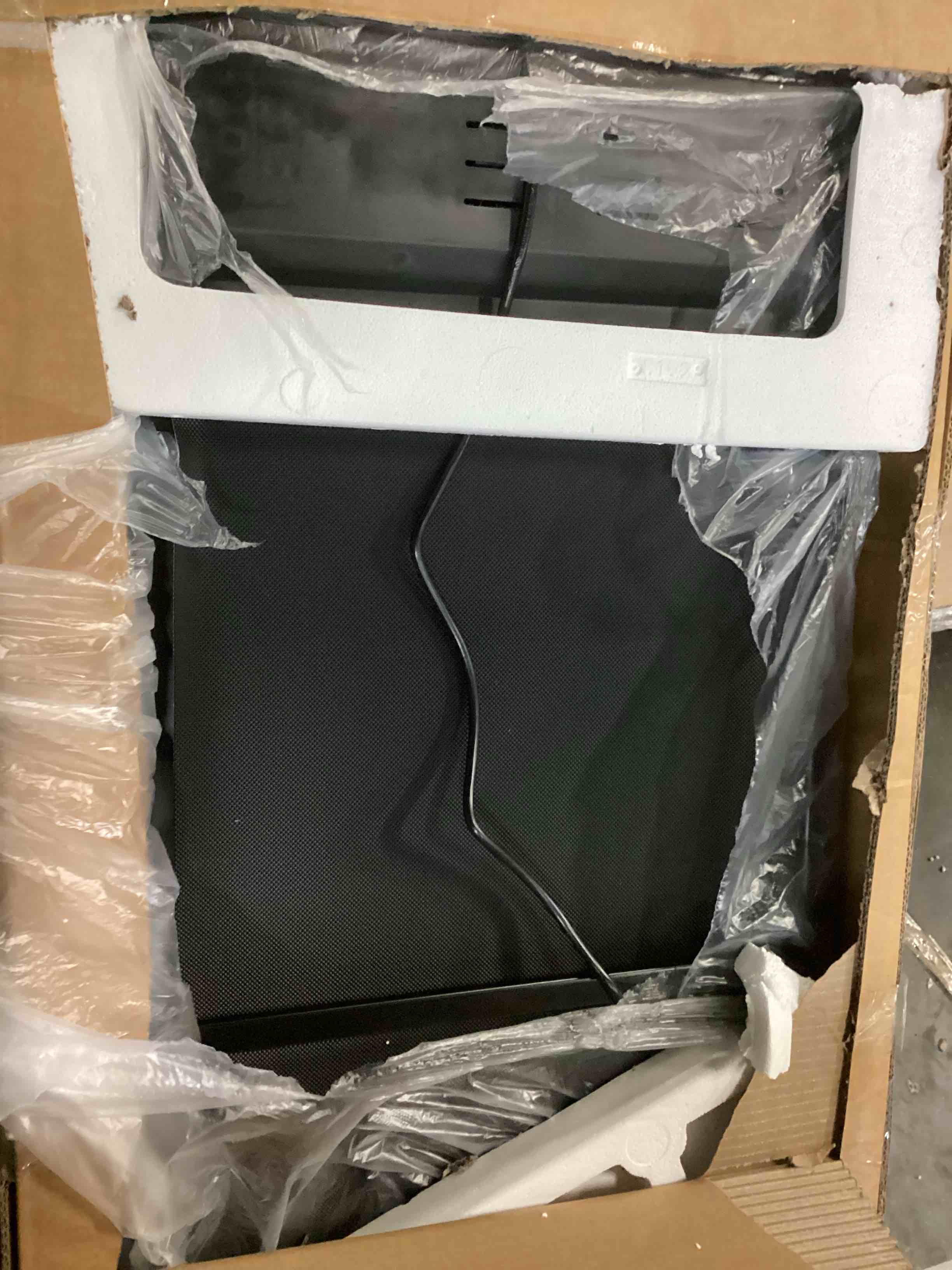 https://s3.amazonaws.com/lotting-images-prod/bidfta/GRN4821461_1722266816376.jpeg