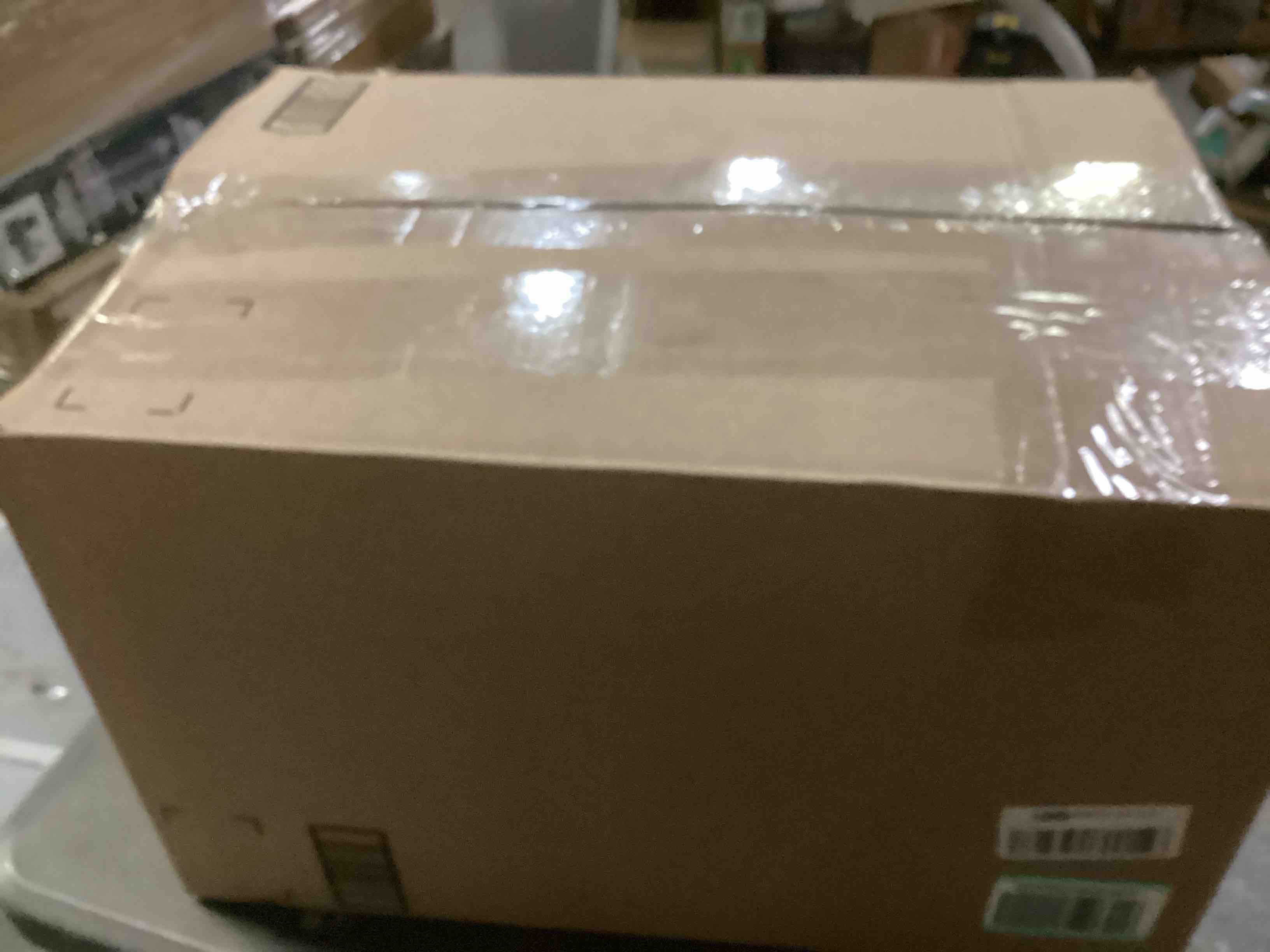 https://s3.amazonaws.com/lotting-images-prod/bidfta/GRN4821513_1722273303666.jpeg