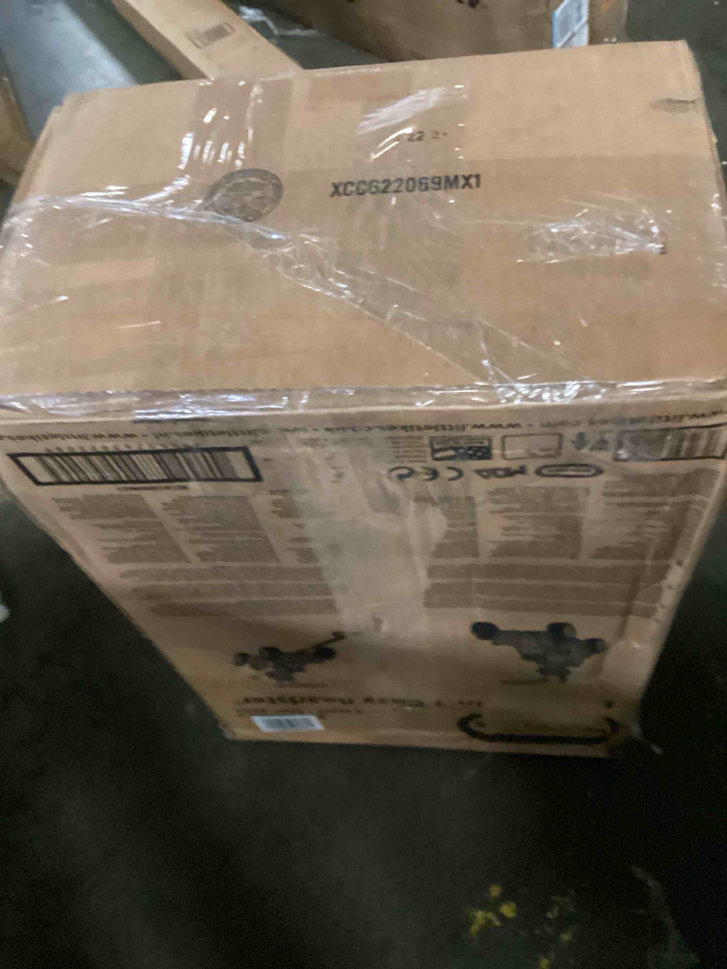 https://s3.amazonaws.com/lotting-images-prod/bidfta/GRN4821516_1722272768123.jpeg
