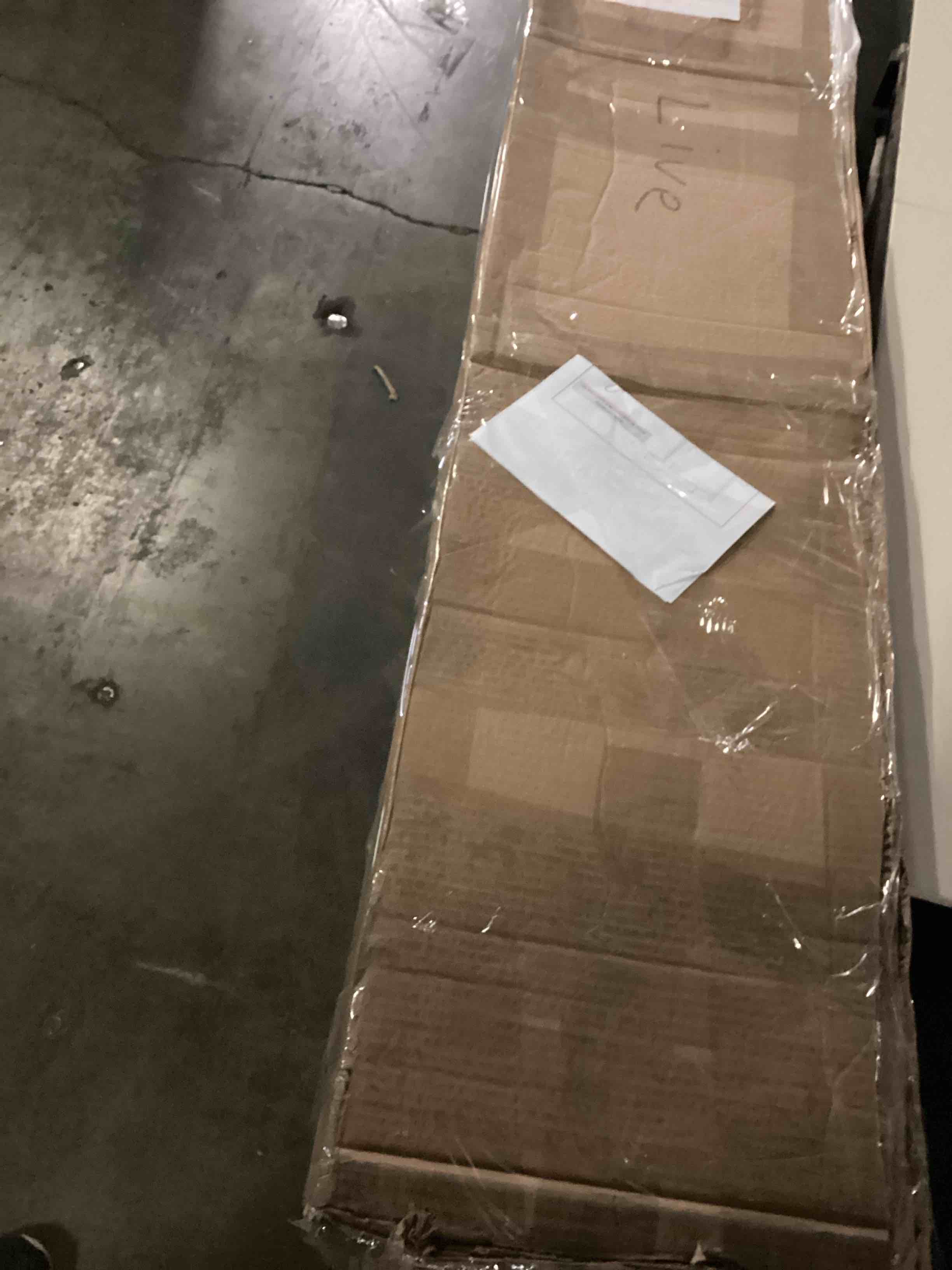 https://s3.amazonaws.com/lotting-images-prod/bidfta/GRN4824129_1720797249778.jpeg