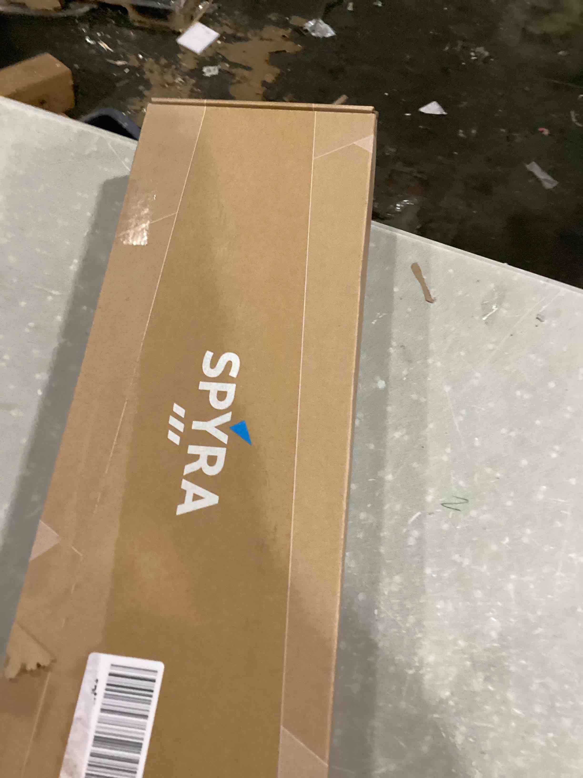 https://s3.amazonaws.com/lotting-images-prod/bidfta/GRN4825203_1721997143272.jpeg