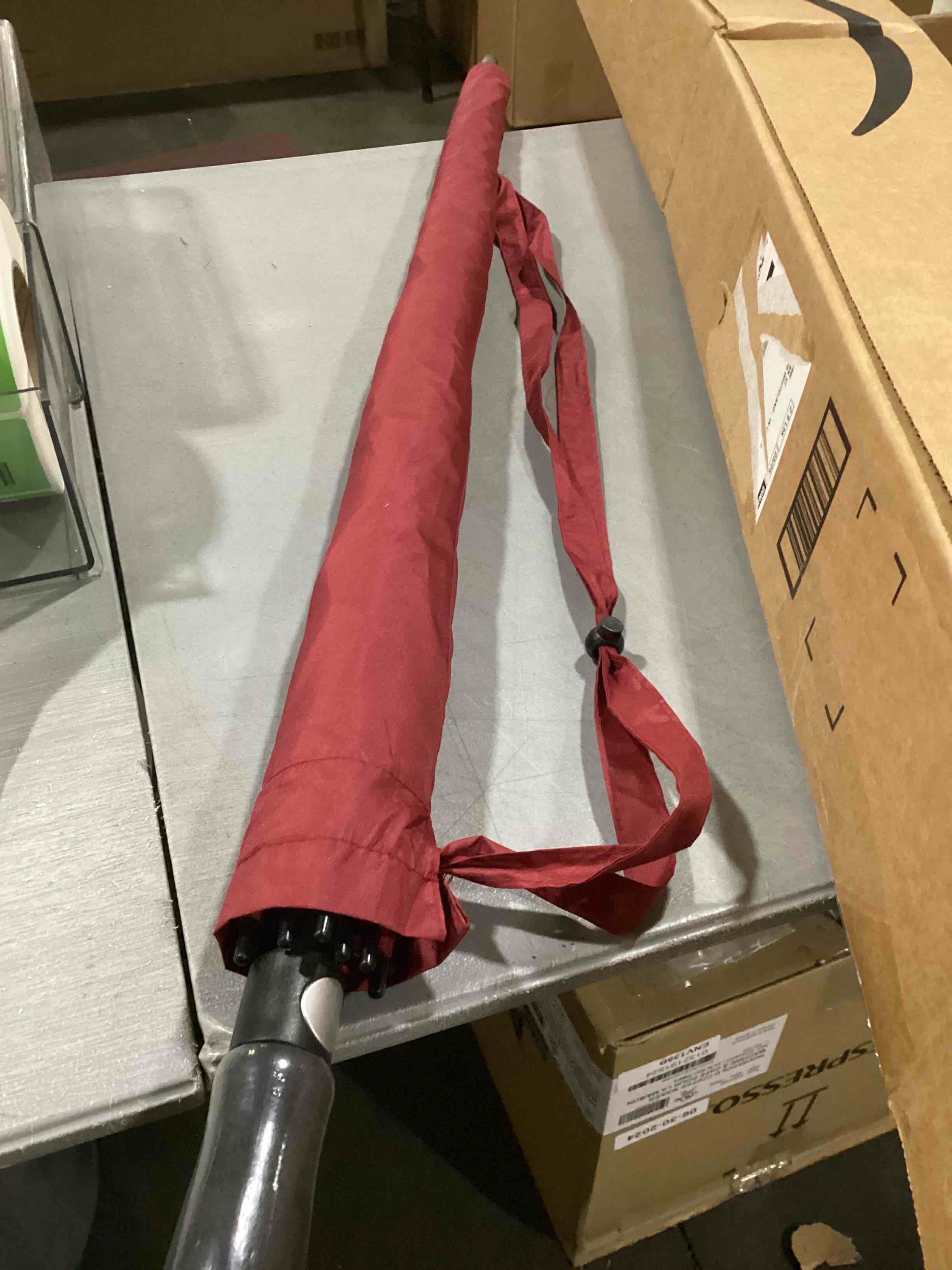 https://s3.amazonaws.com/lotting-images-prod/bidfta/GRN4826156_1720013398077.jpeg