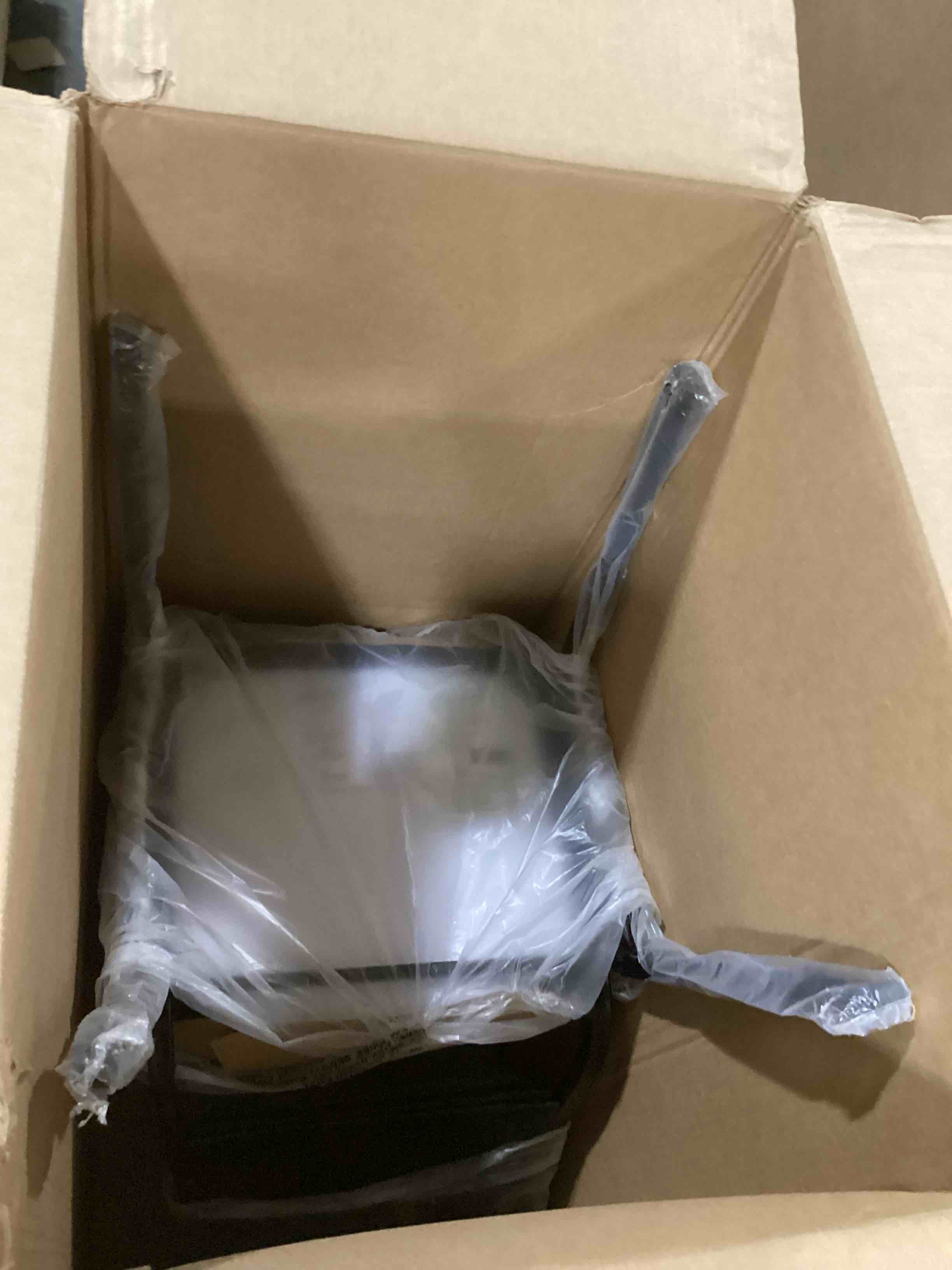 https://s3.amazonaws.com/lotting-images-prod/bidfta/GRN4826532_1721400480501.jpeg