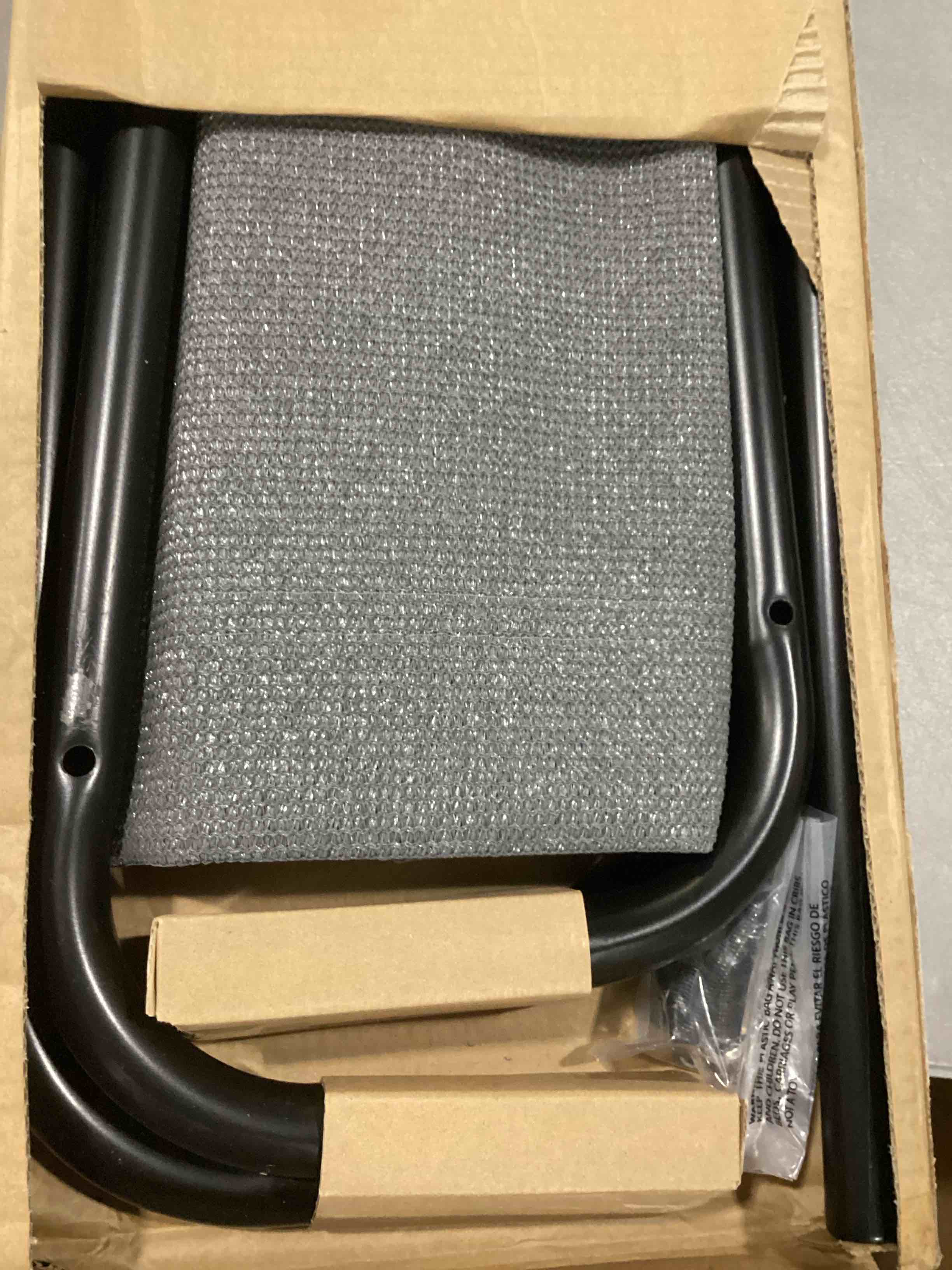 https://s3.amazonaws.com/lotting-images-prod/bidfta/GRN4826536_1721401114597.jpeg