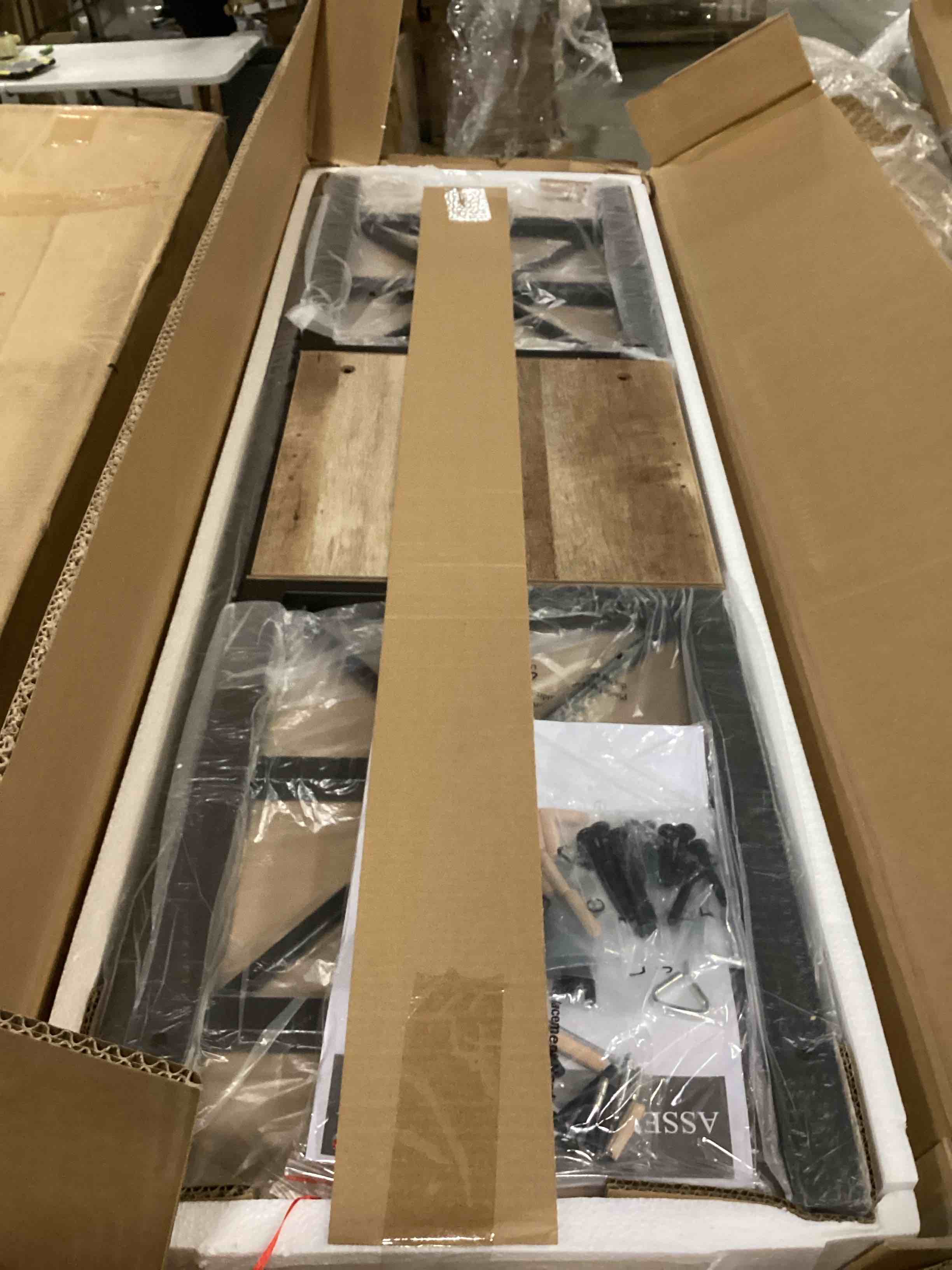 https://s3.amazonaws.com/lotting-images-prod/bidfta/GRN4826539_1721401632420.jpeg