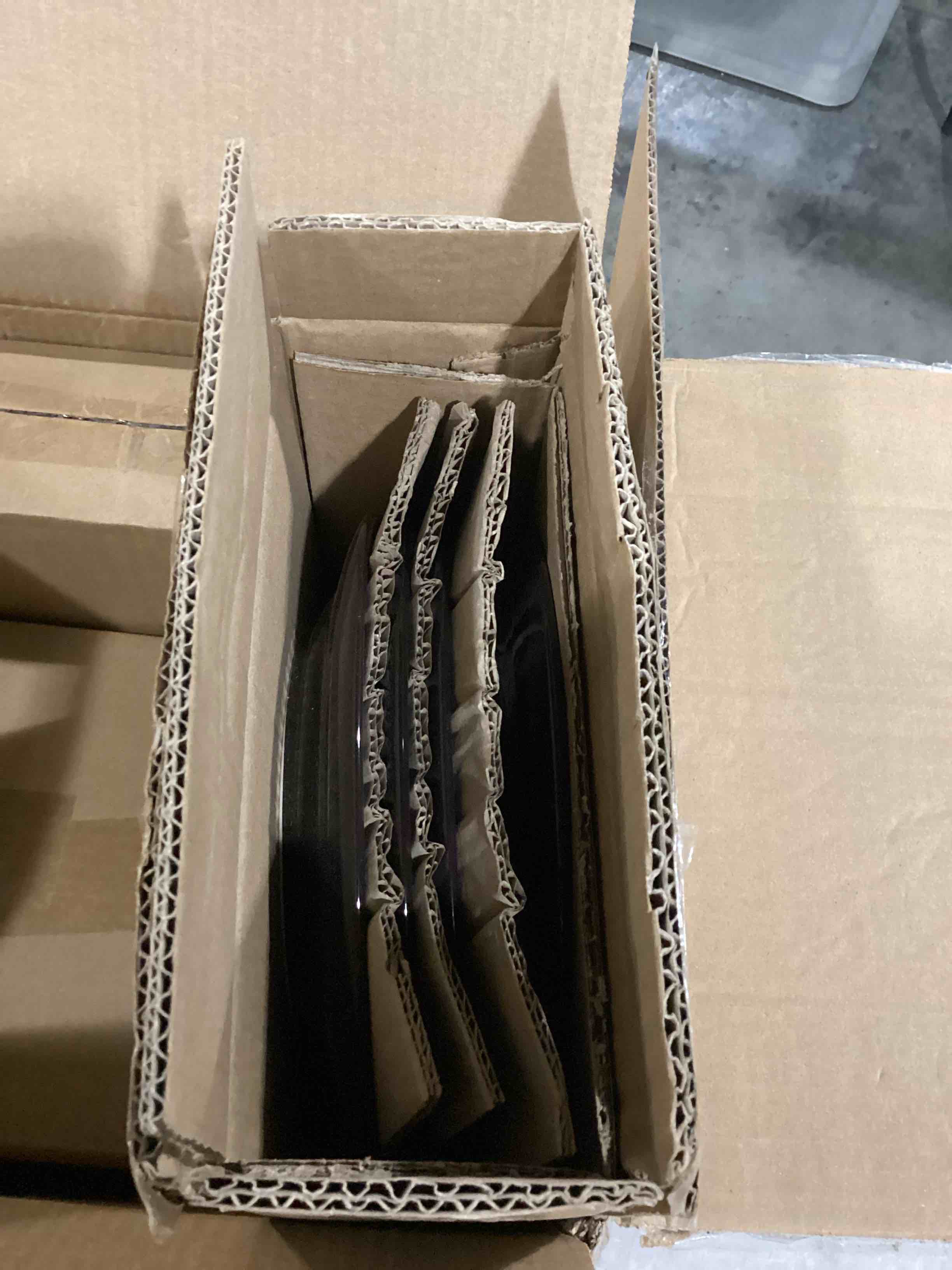 https://s3.amazonaws.com/lotting-images-prod/bidfta/GRN4827850_1720525538940.jpeg
