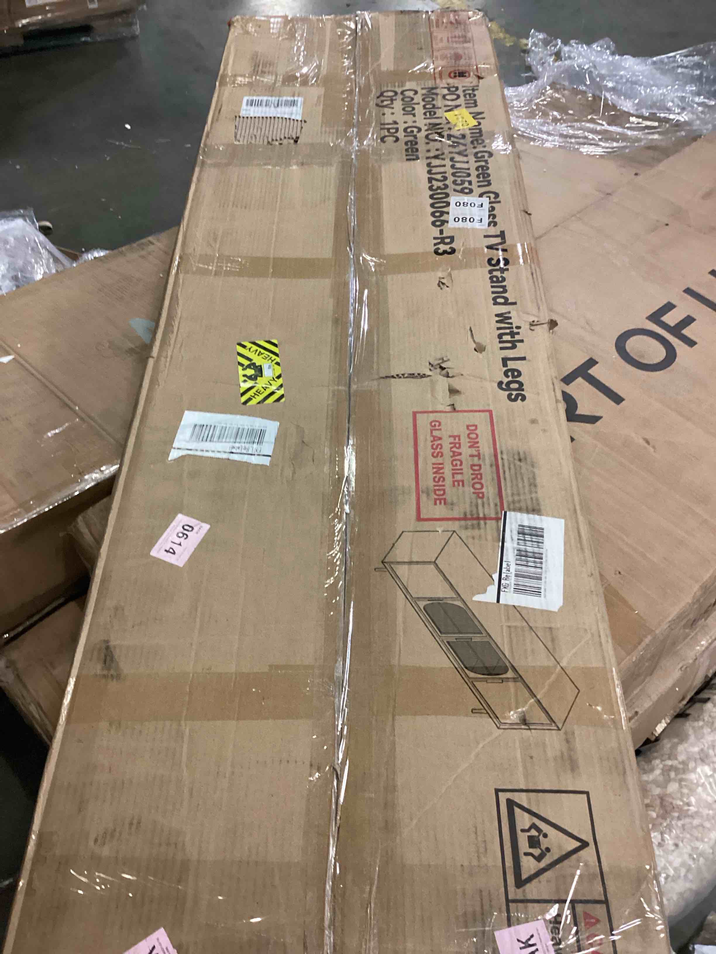 https://s3.amazonaws.com/lotting-images-prod/bidfta/GRN4830826_1722947583526.jpeg