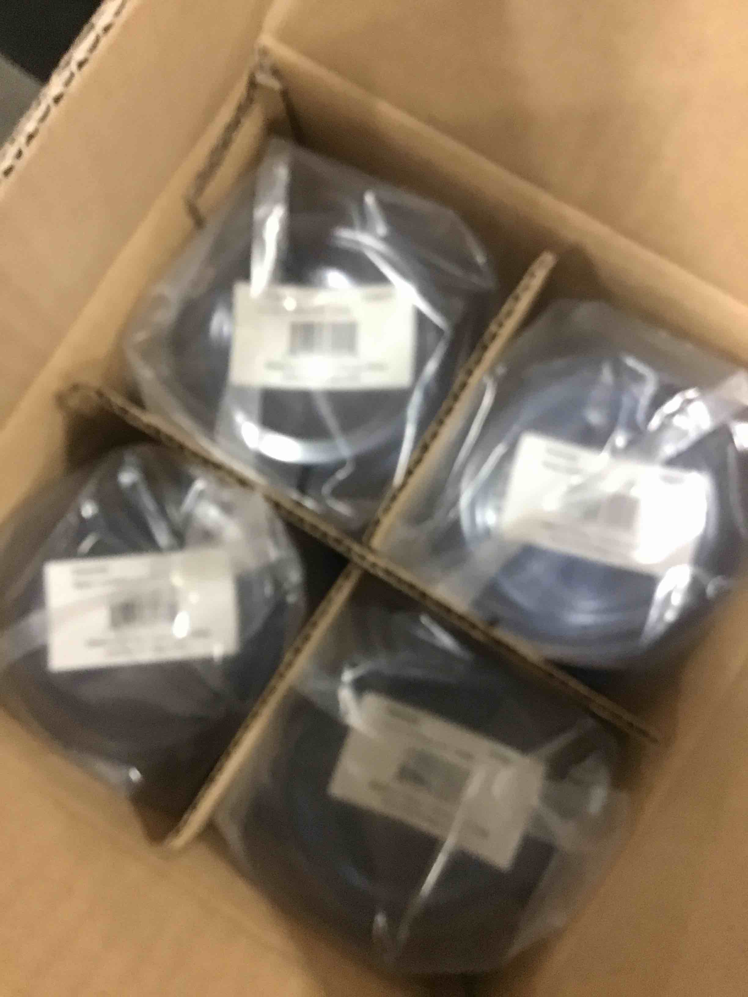 https://s3.amazonaws.com/lotting-images-prod/bidfta/GRN4835207_1688564530930.jpeg