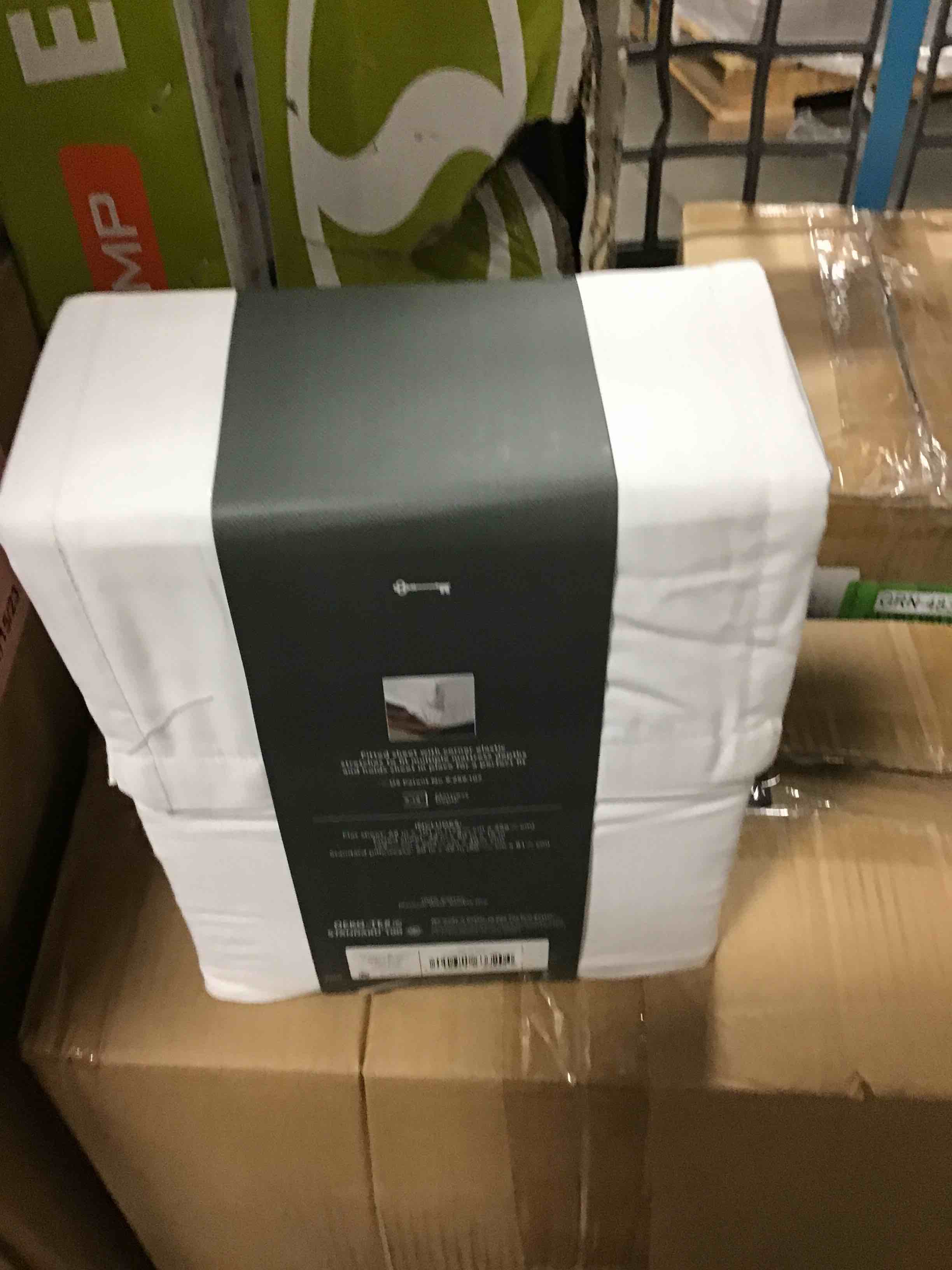 https://s3.amazonaws.com/lotting-images-prod/bidfta/GRN4837039_1687804014954.jpeg