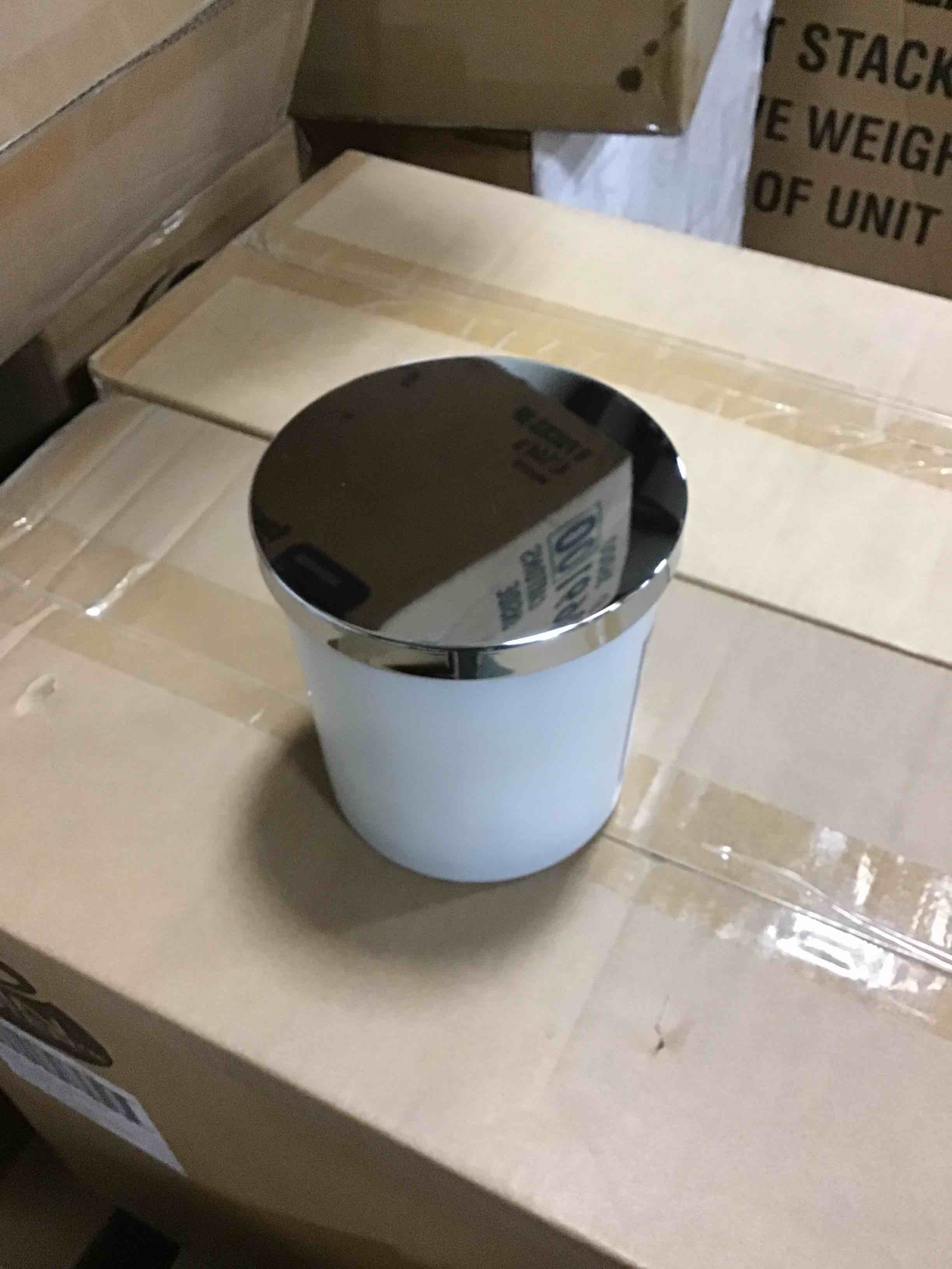 https://s3.amazonaws.com/lotting-images-prod/bidfta/GRN4837052_1687805367135.jpeg