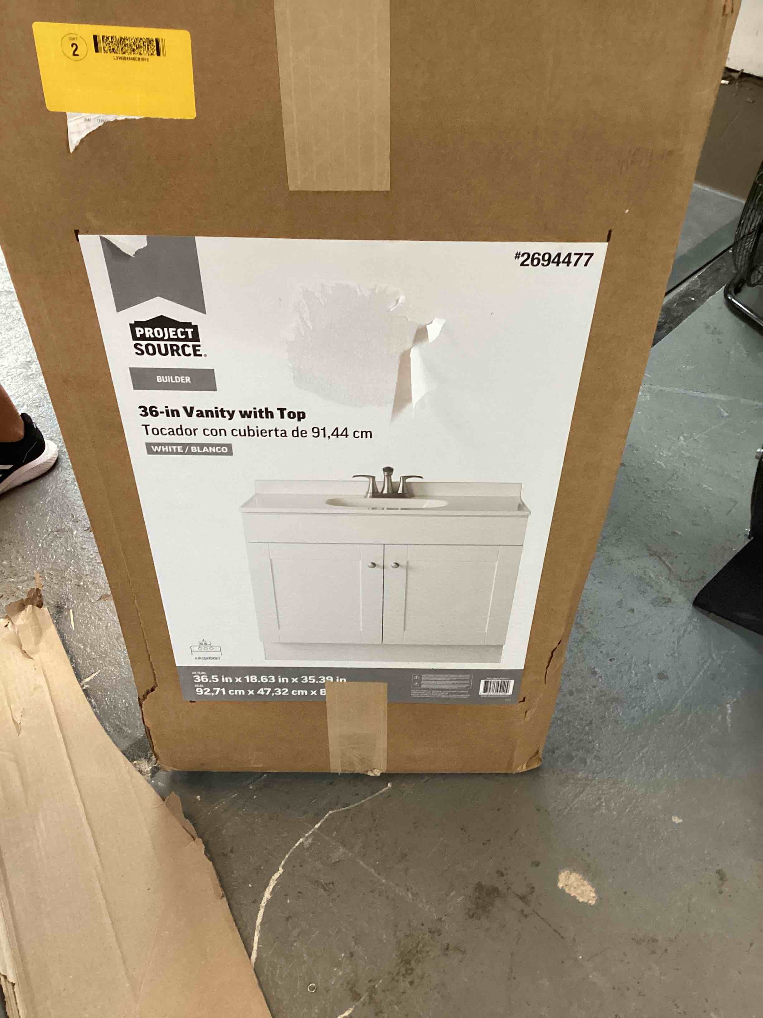 https://s3.amazonaws.com/lotting-images-prod/bidfta/GRN4841640_1692911582610.jpeg