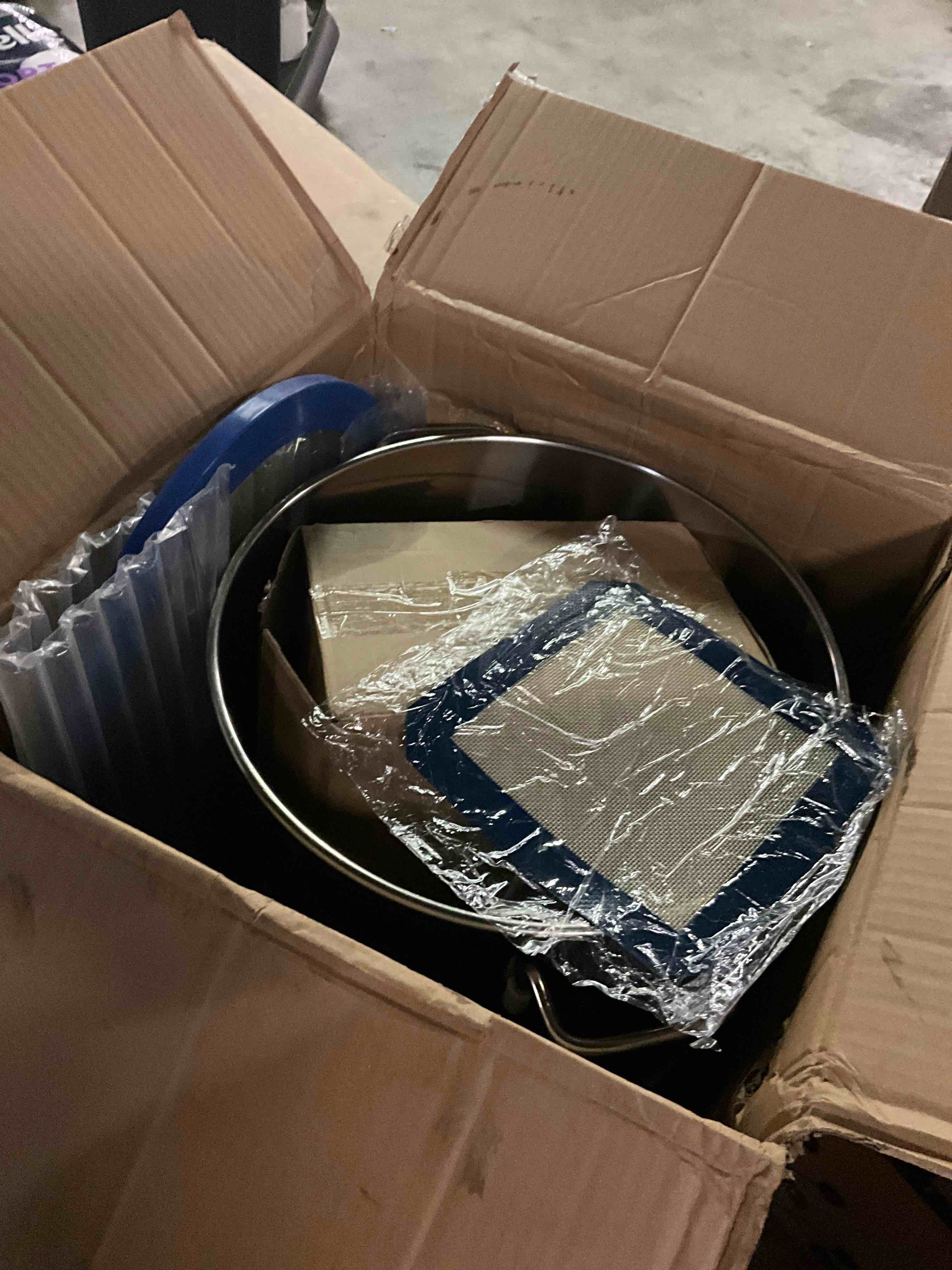 https://s3.amazonaws.com/lotting-images-prod/bidfta/GRN4871885_1696517987885.jpeg