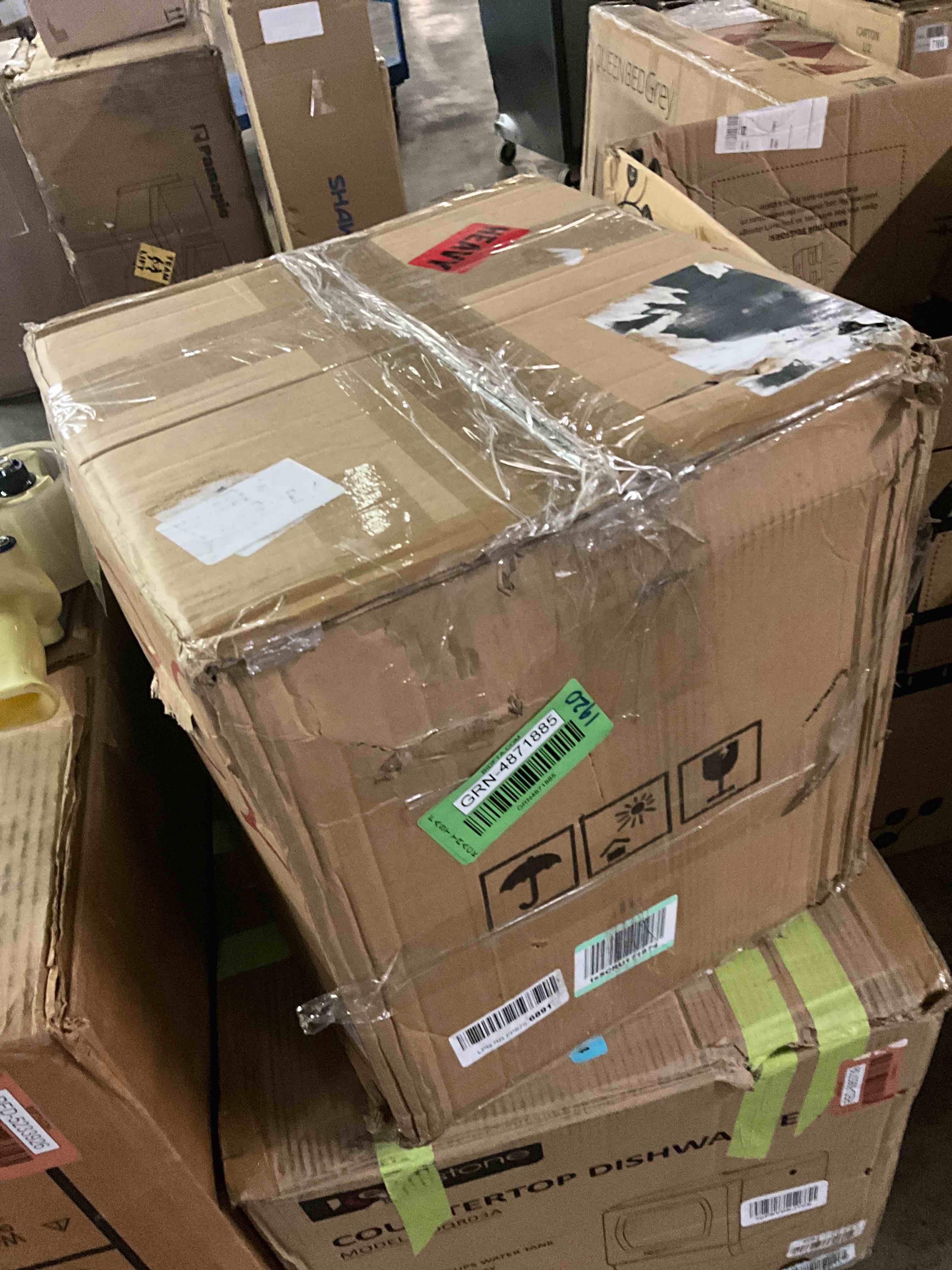 https://s3.amazonaws.com/lotting-images-prod/bidfta/GRN4871885_1696518054172.jpeg