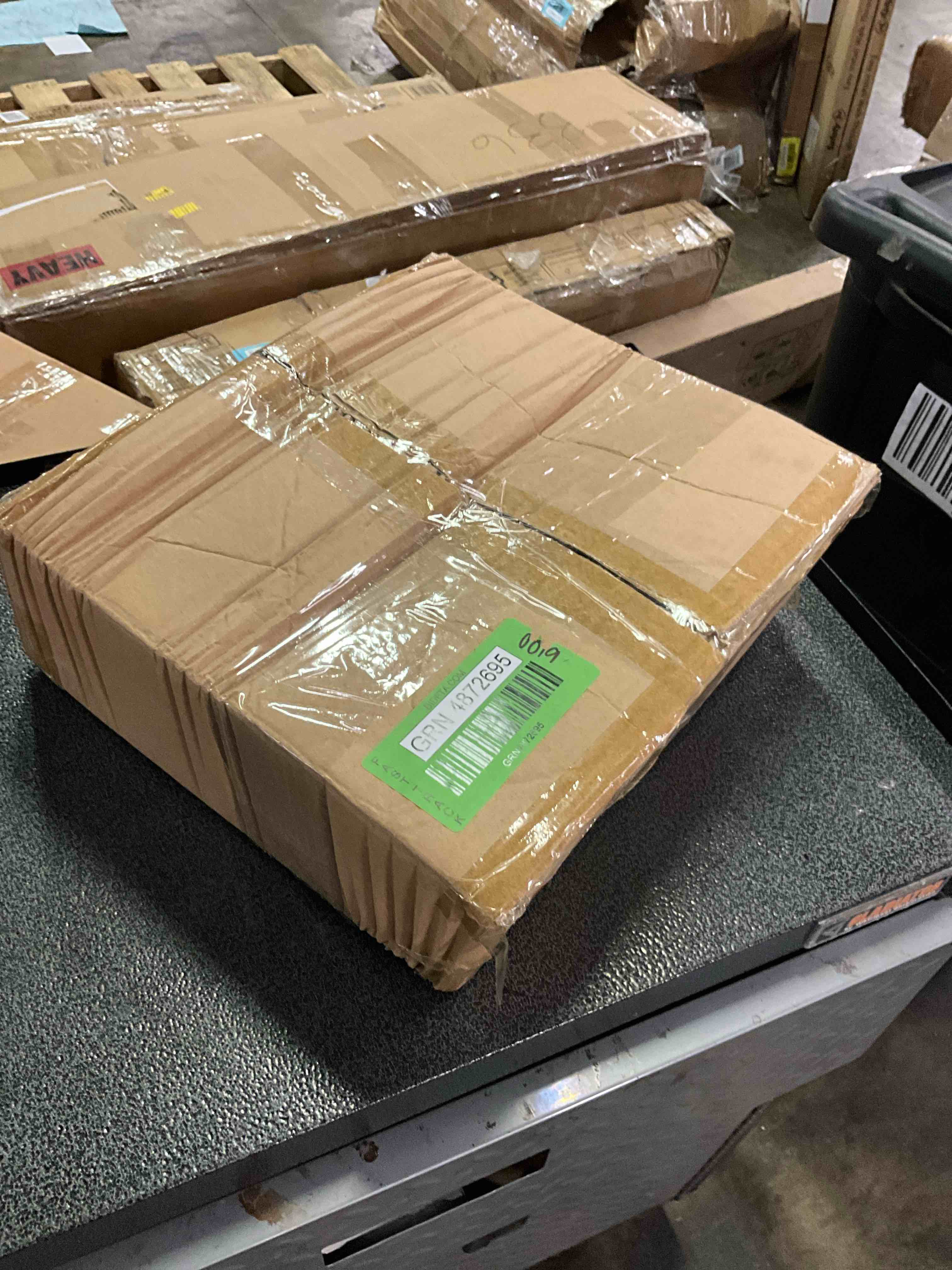 https://s3.amazonaws.com/lotting-images-prod/bidfta/GRN4872695_1703691643836.jpeg