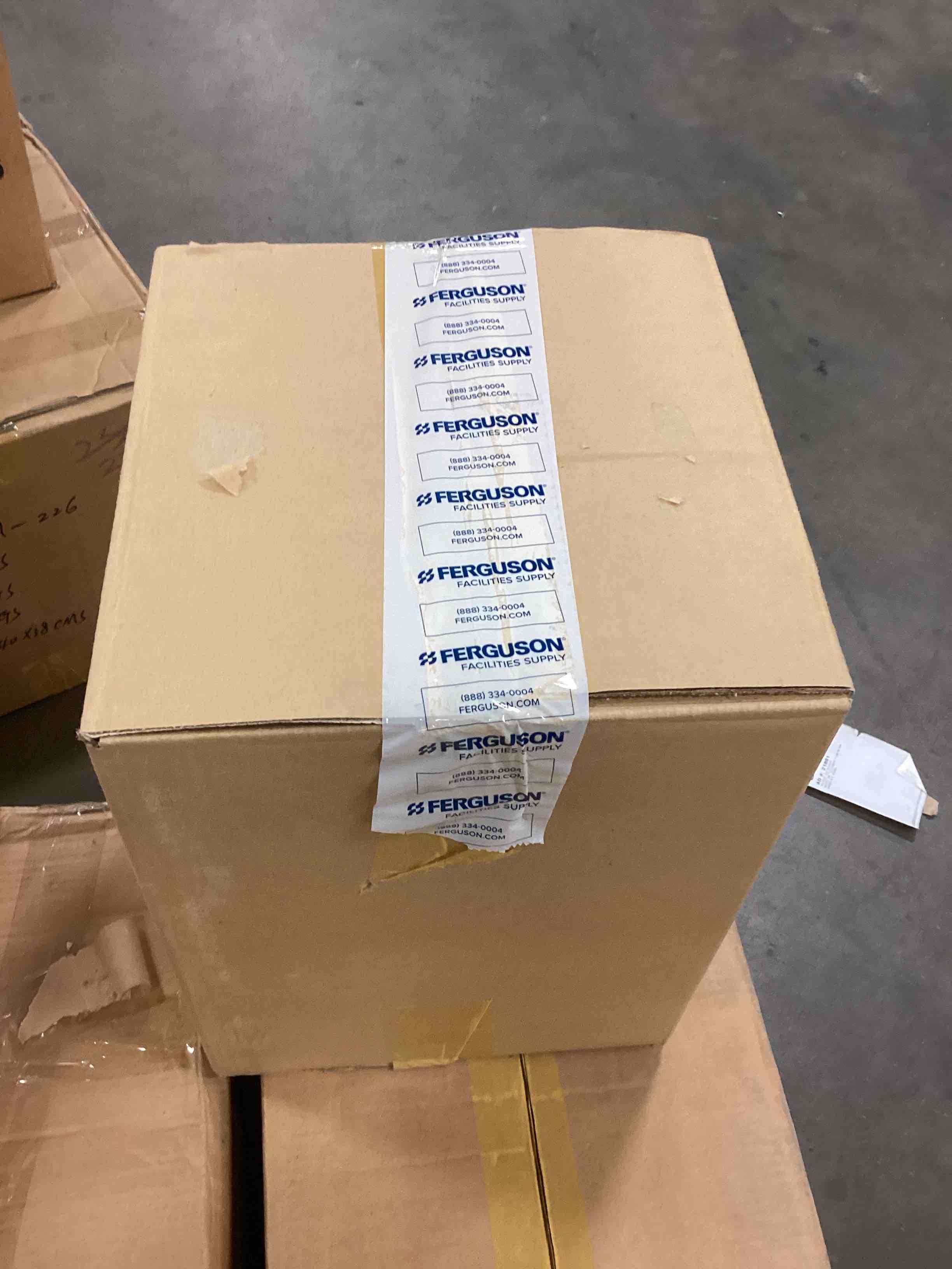 https://s3.amazonaws.com/lotting-images-prod/bidfta/GRN4891741_1704744322551.jpeg