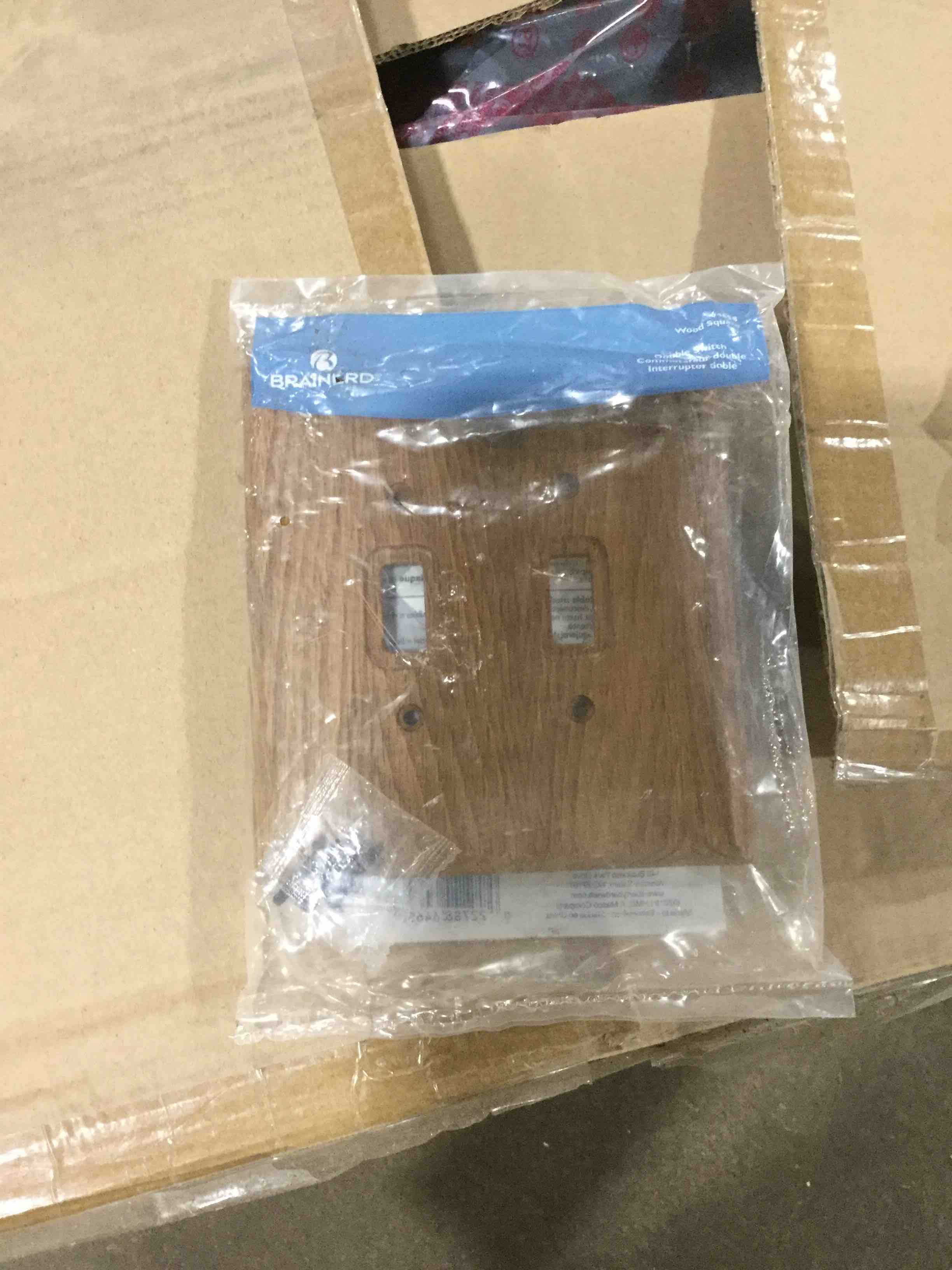 https://s3.amazonaws.com/lotting-images-prod/bidfta/GRN4895422_1684244670703.jpeg
